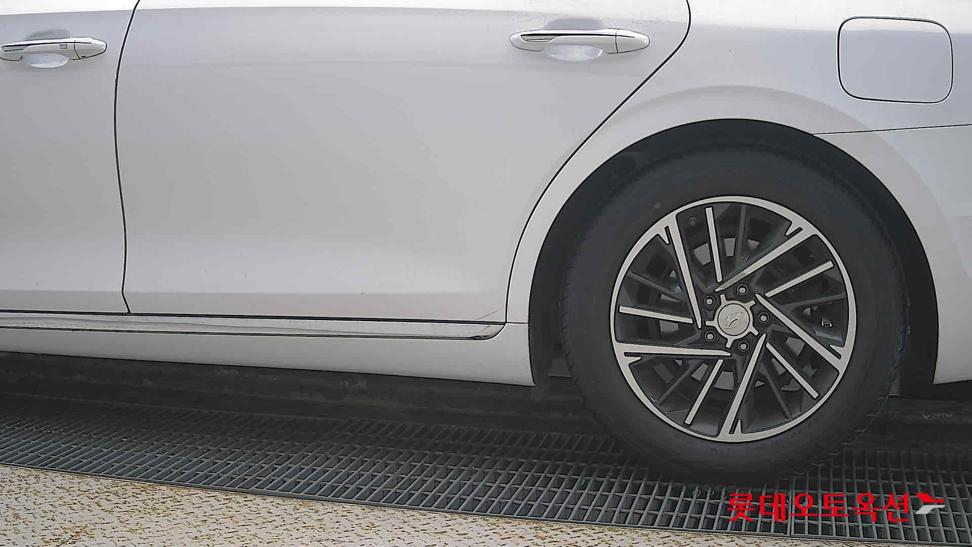 Hyundai Grandeur id 3628774 из Кореи 22