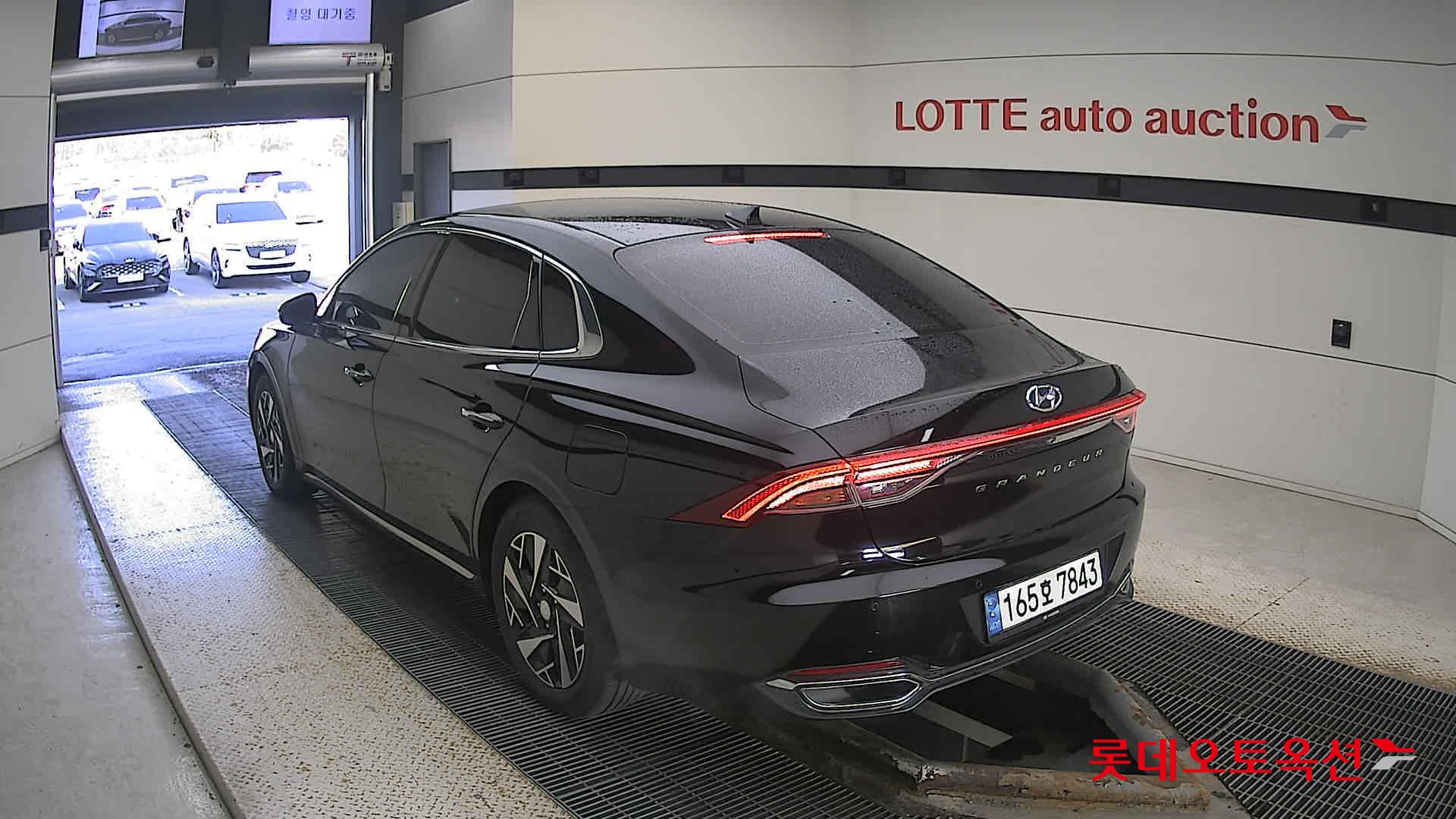 Hyundai Grandeur Hybrid 2022 Midnight Black Pearl из Кореи, фото 6
