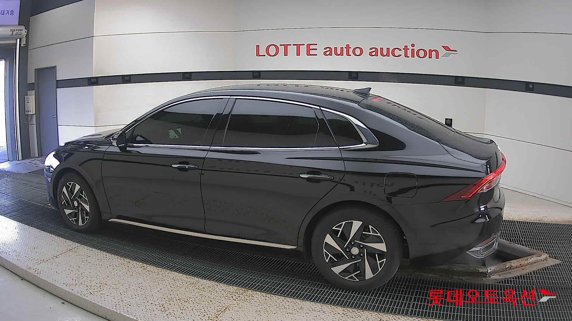 Hyundai Grandeur Hybrid id 3476534 из Кореи 11