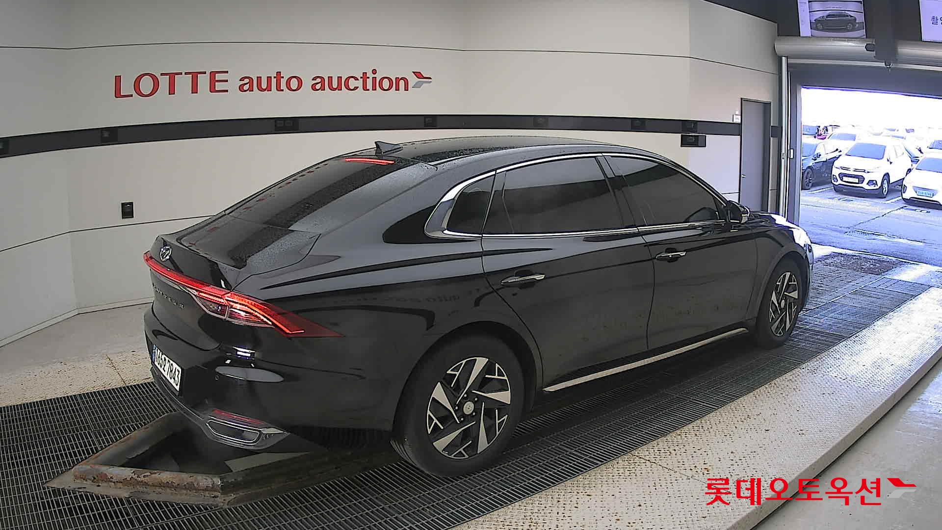 Hyundai Grandeur Hybrid id 3476534 из Кореи 19