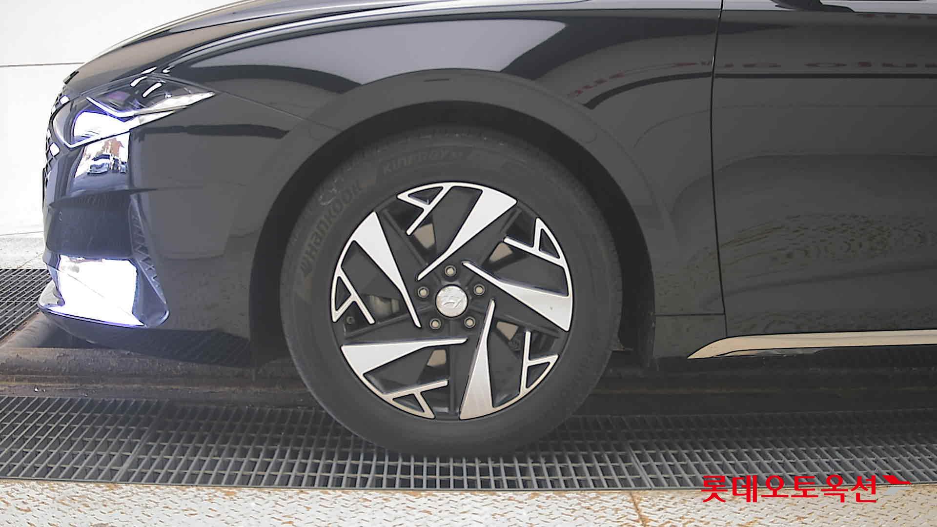 Hyundai Grandeur Hybrid id 3476534 из Кореи 21