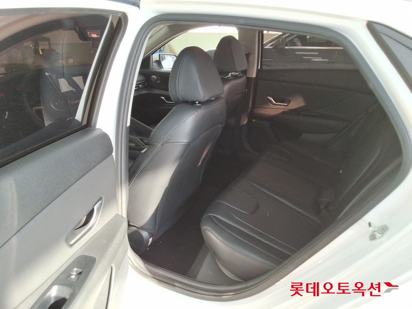 Hyundai Avante id 3436614 из Кореи 35