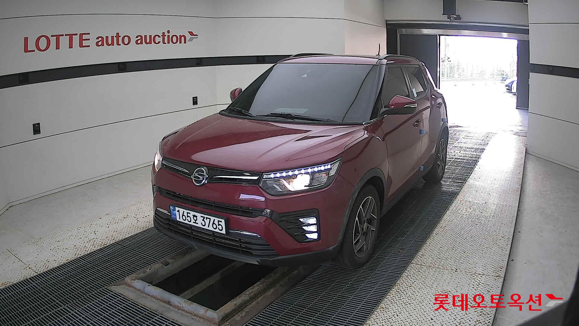 SsangYong Tivoli 2022 Cherry Red из Кореи