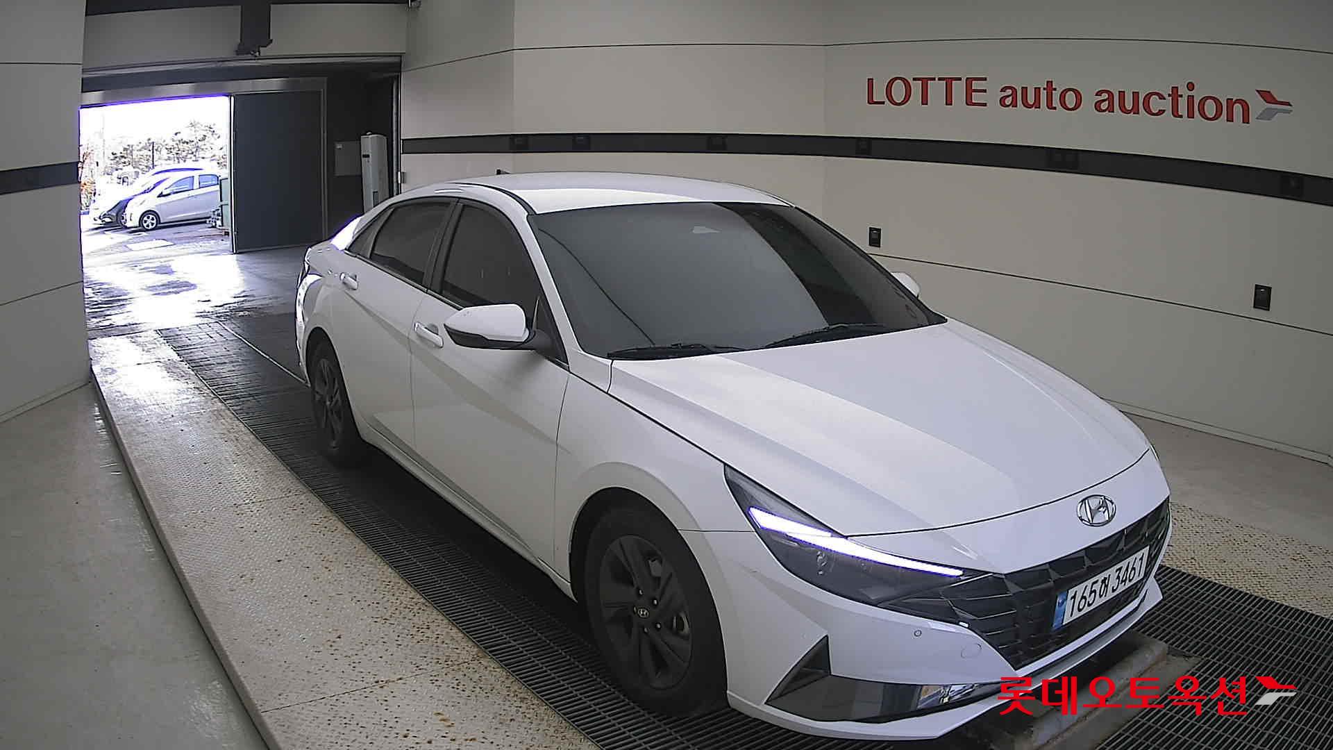 Hyundai Avante 2022 Polar White из Кореи, фото 2