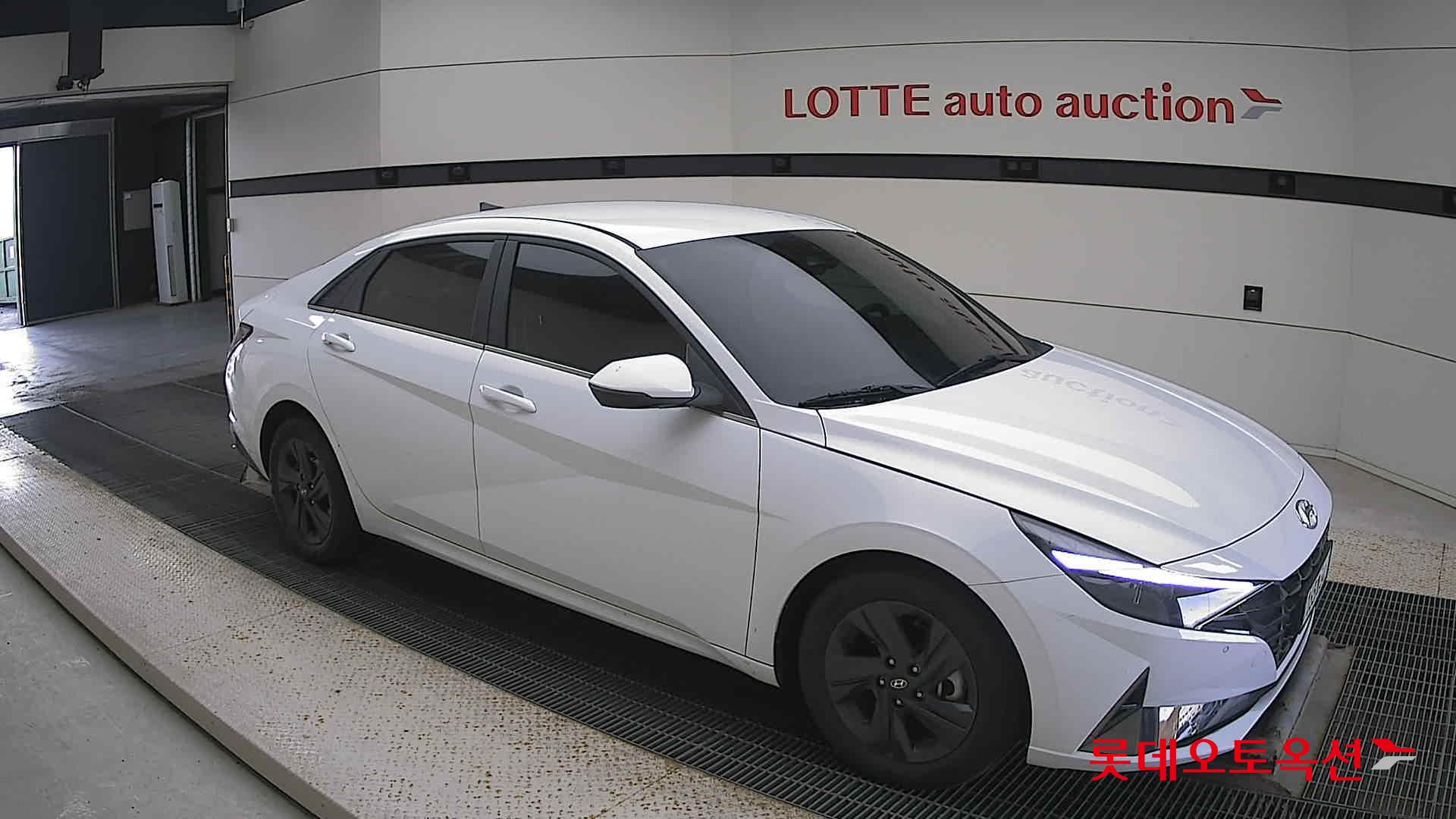 Hyundai Avante id 3436623 из Кореи 16