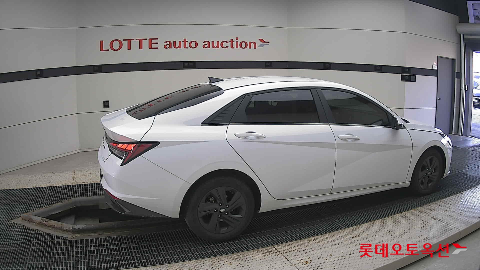 Hyundai Avante id 3436623 из Кореи 18