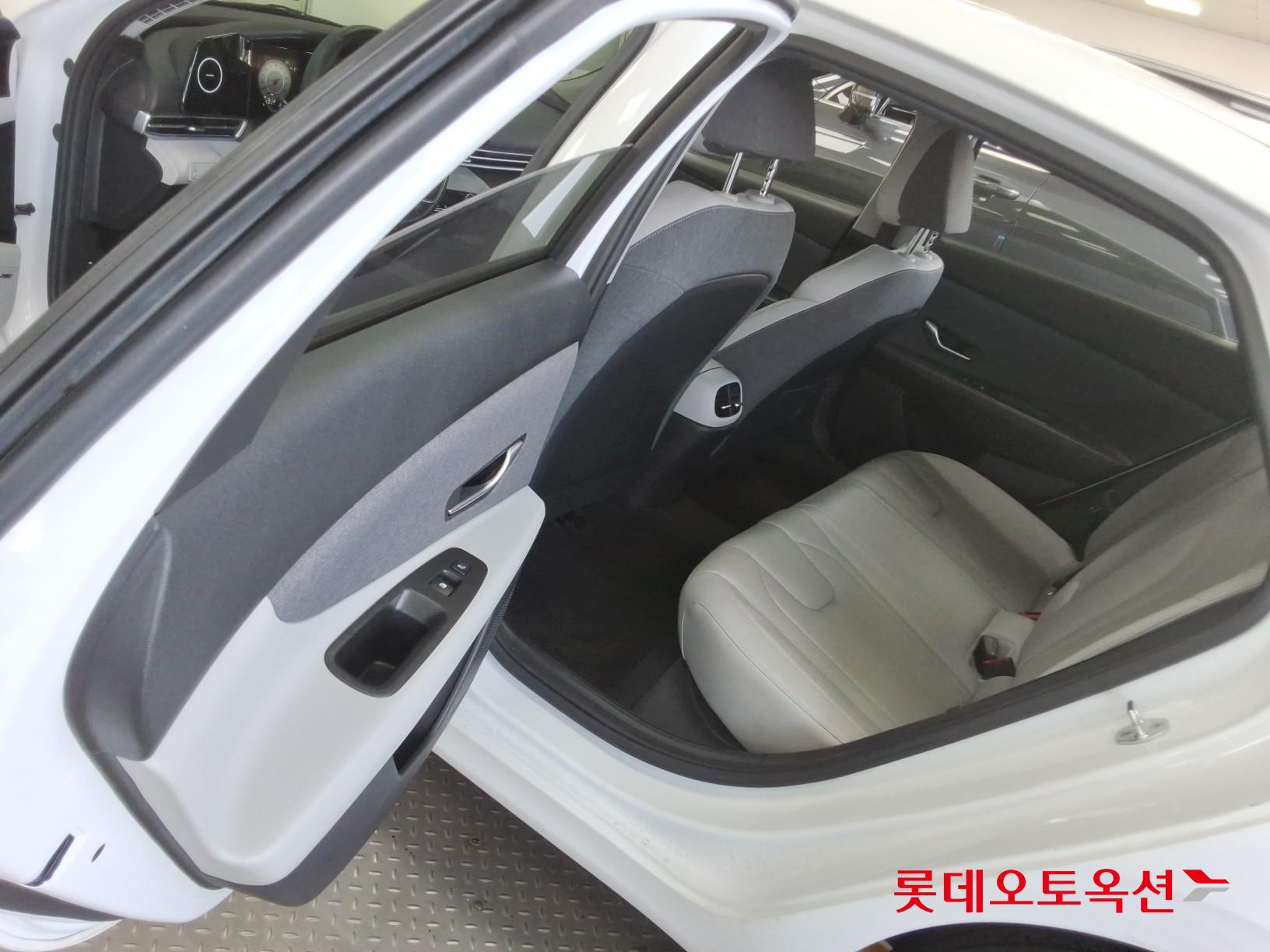 Hyundai Avante id 3436623 из Кореи 36