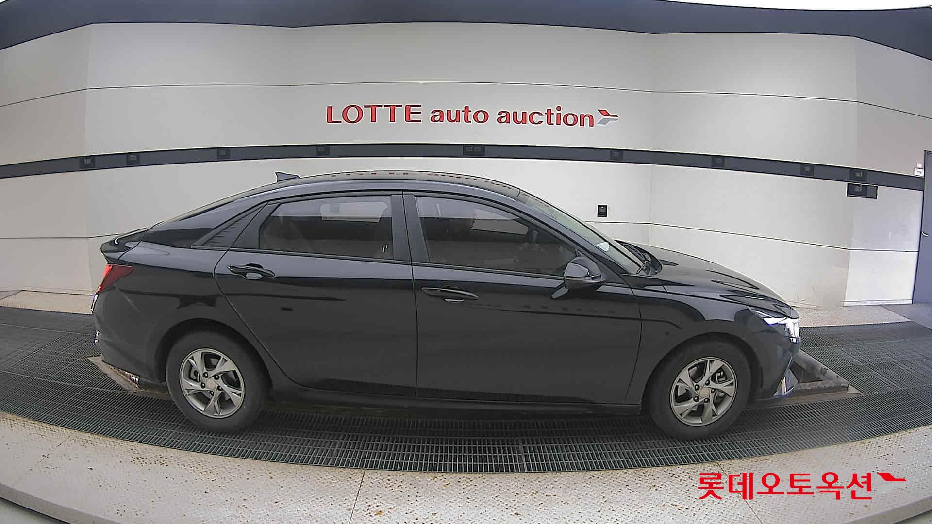 Hyundai Avante 2022 Phantom Black Pearl из Кореи, фото 3