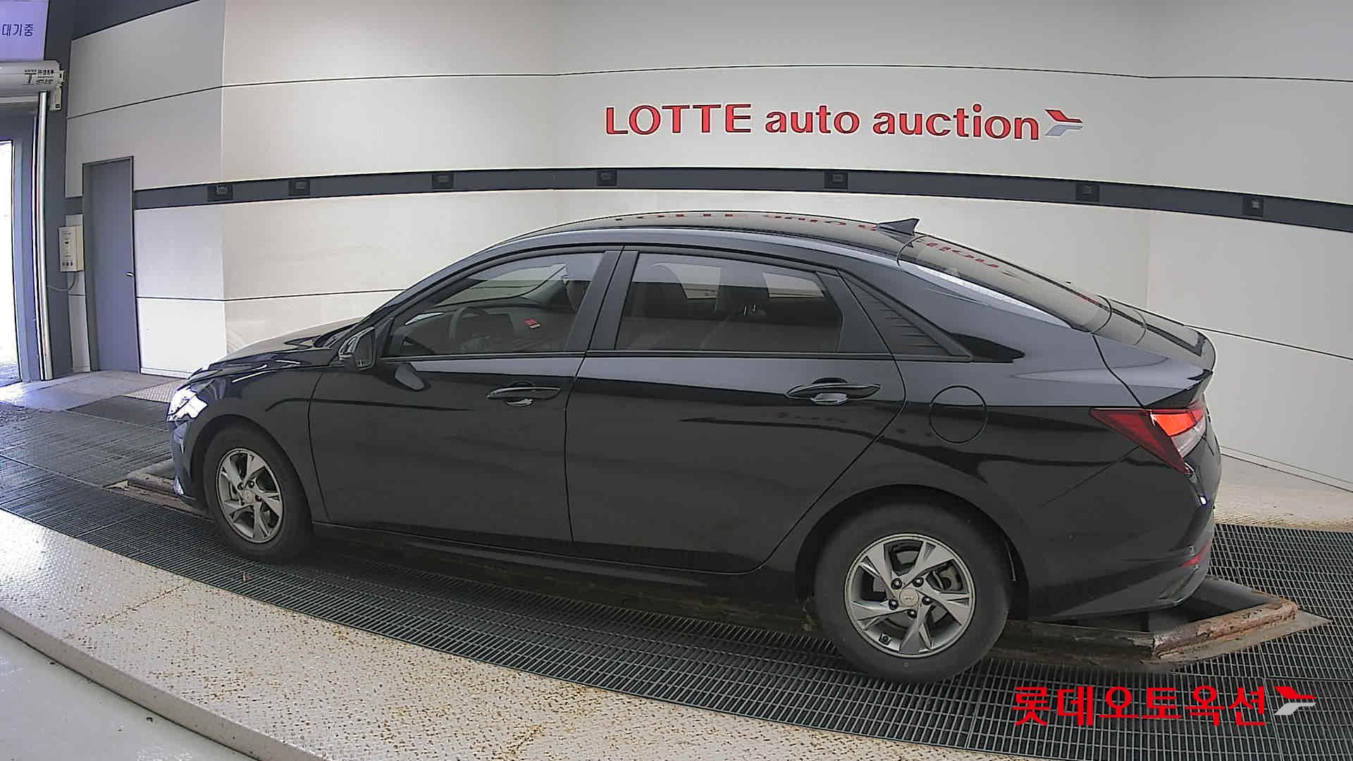 Hyundai Avante id 3436594 из Кореи 11