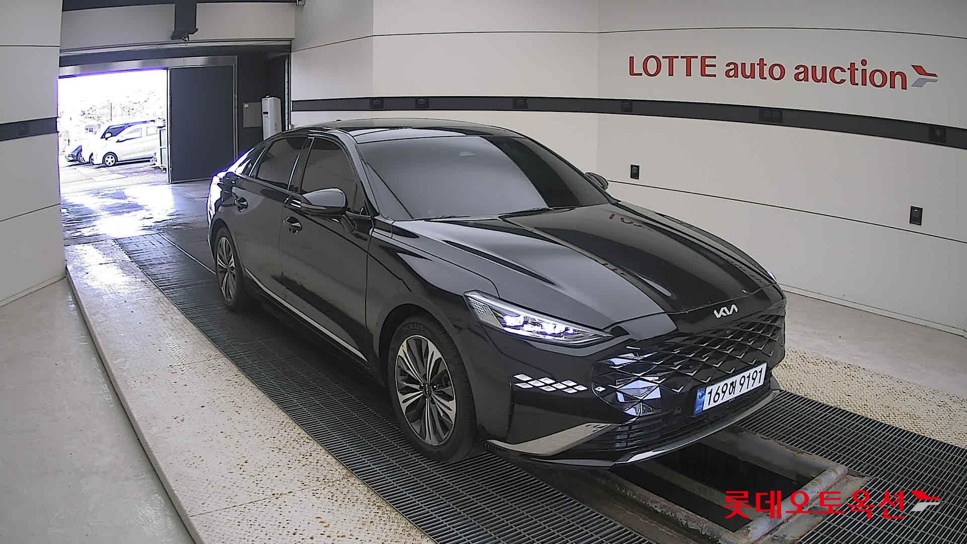 Kia K8 Hybrid 2023 Aurora Black Pearl из Кореи, фото 2