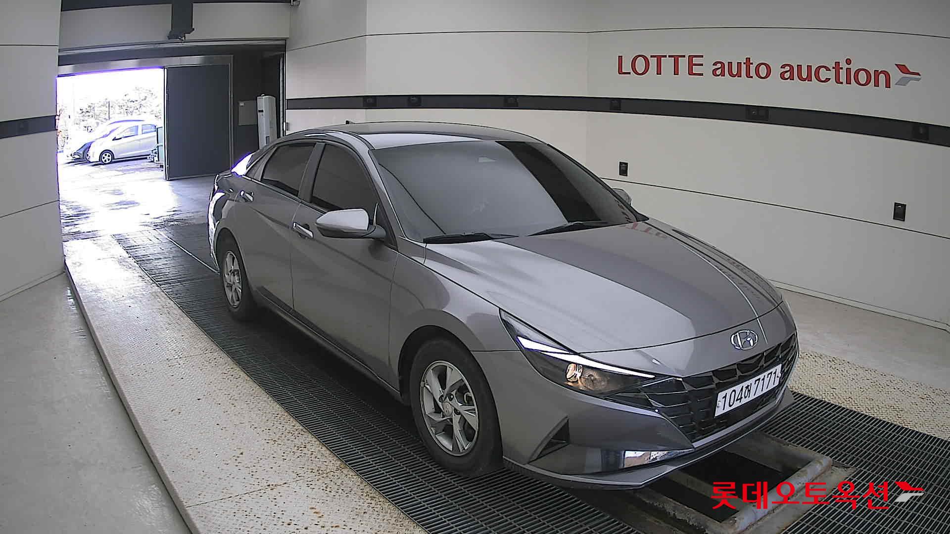 Hyundai Avante 2021 Fluid Metal из Кореи, фото 2