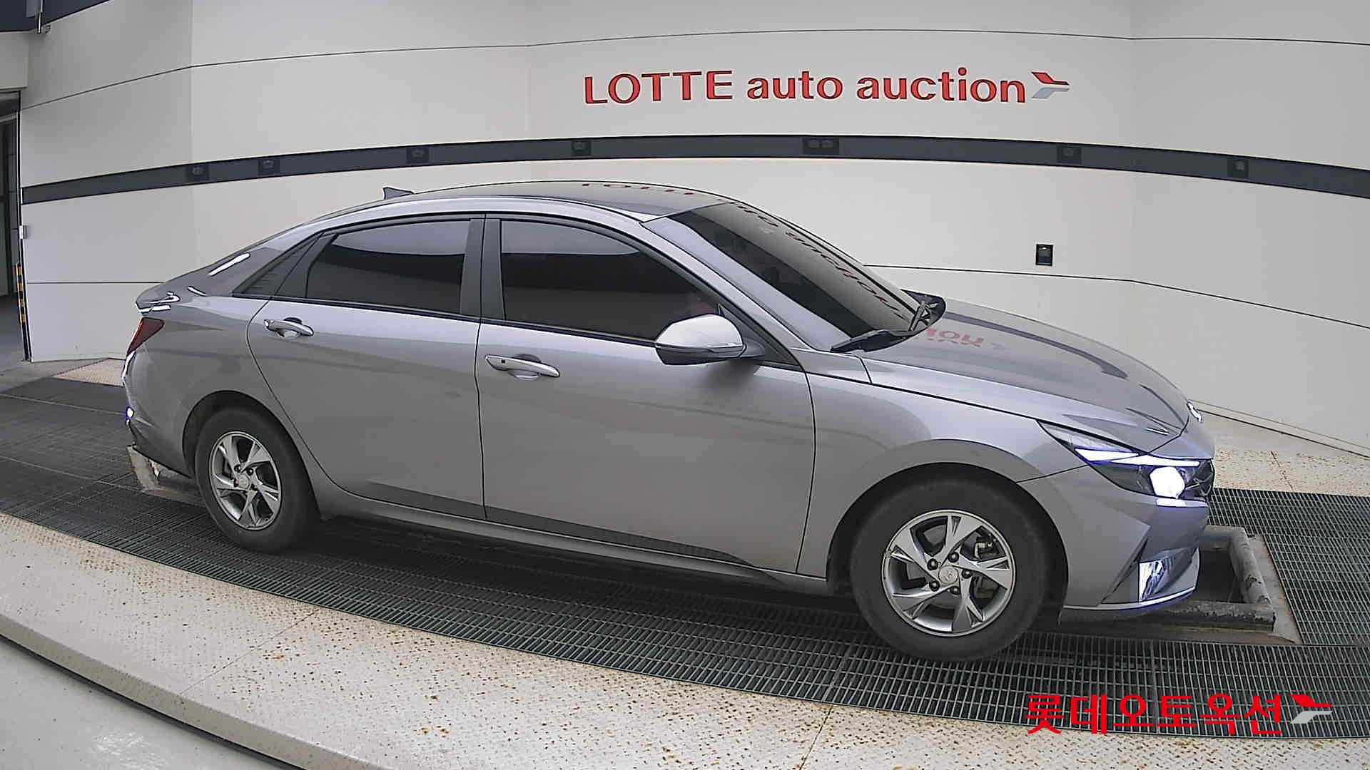 Hyundai Avante id 3436579 из Кореи 17