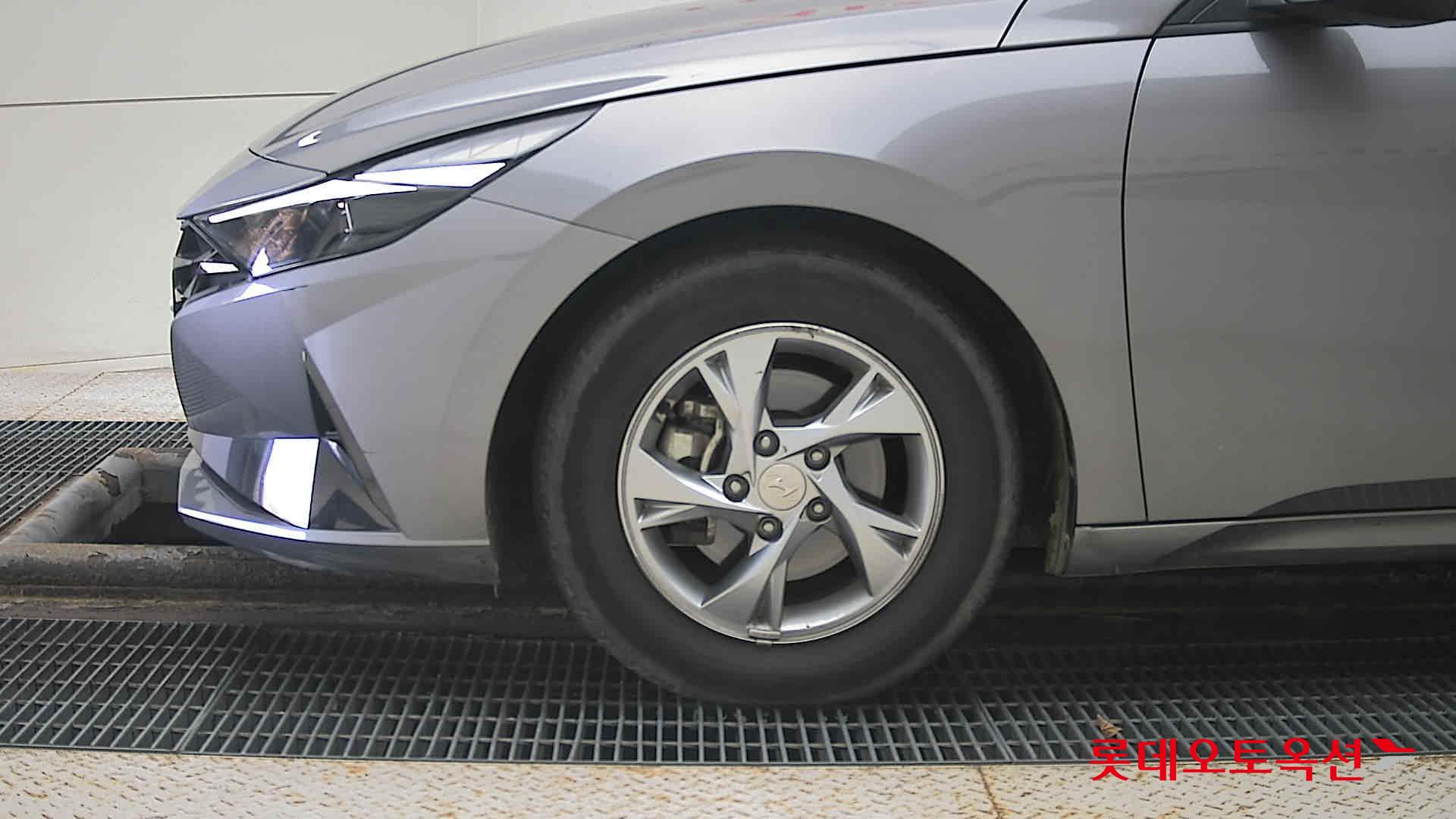 Hyundai Avante id 3436579 из Кореи 21