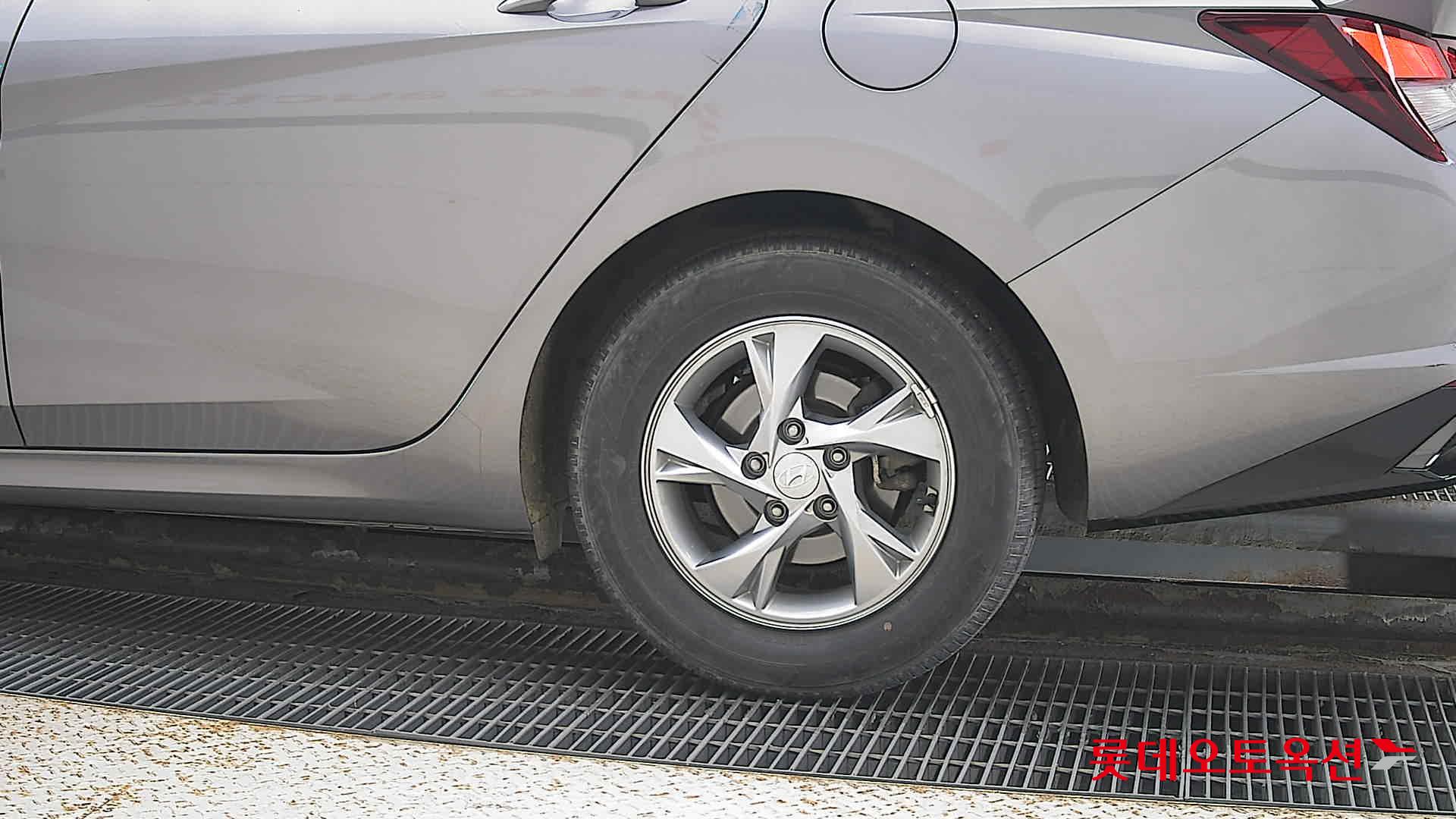 Hyundai Avante id 3436579 из Кореи 22