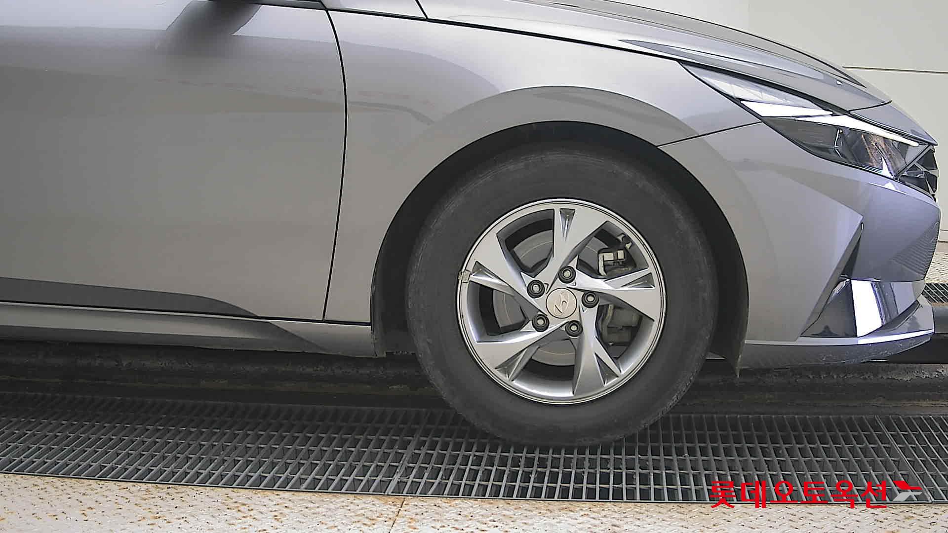 Hyundai Avante id 3436579 из Кореи 23