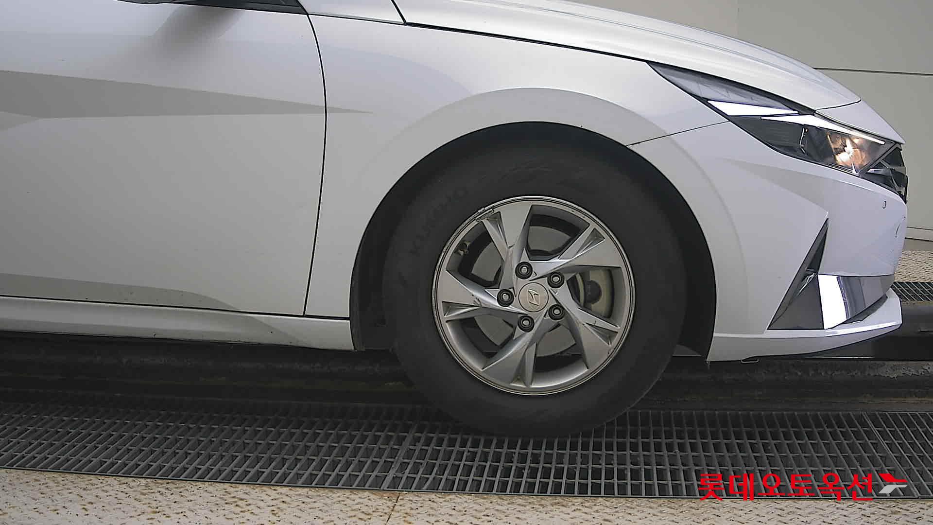 Hyundai Avante id 3441747 из Кореи 23