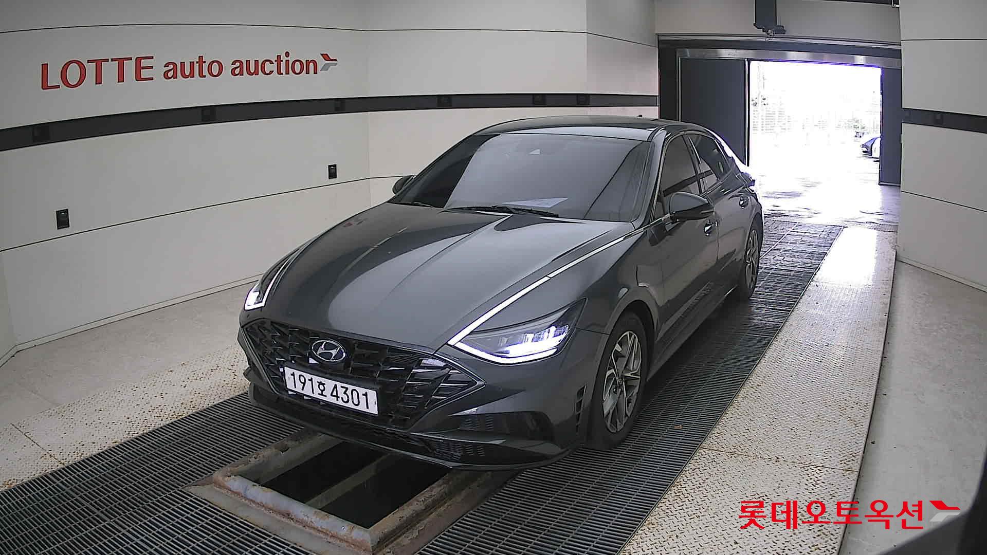 Hyundai Sonata 2022 Nocturne Grey Metallic из Кореи
