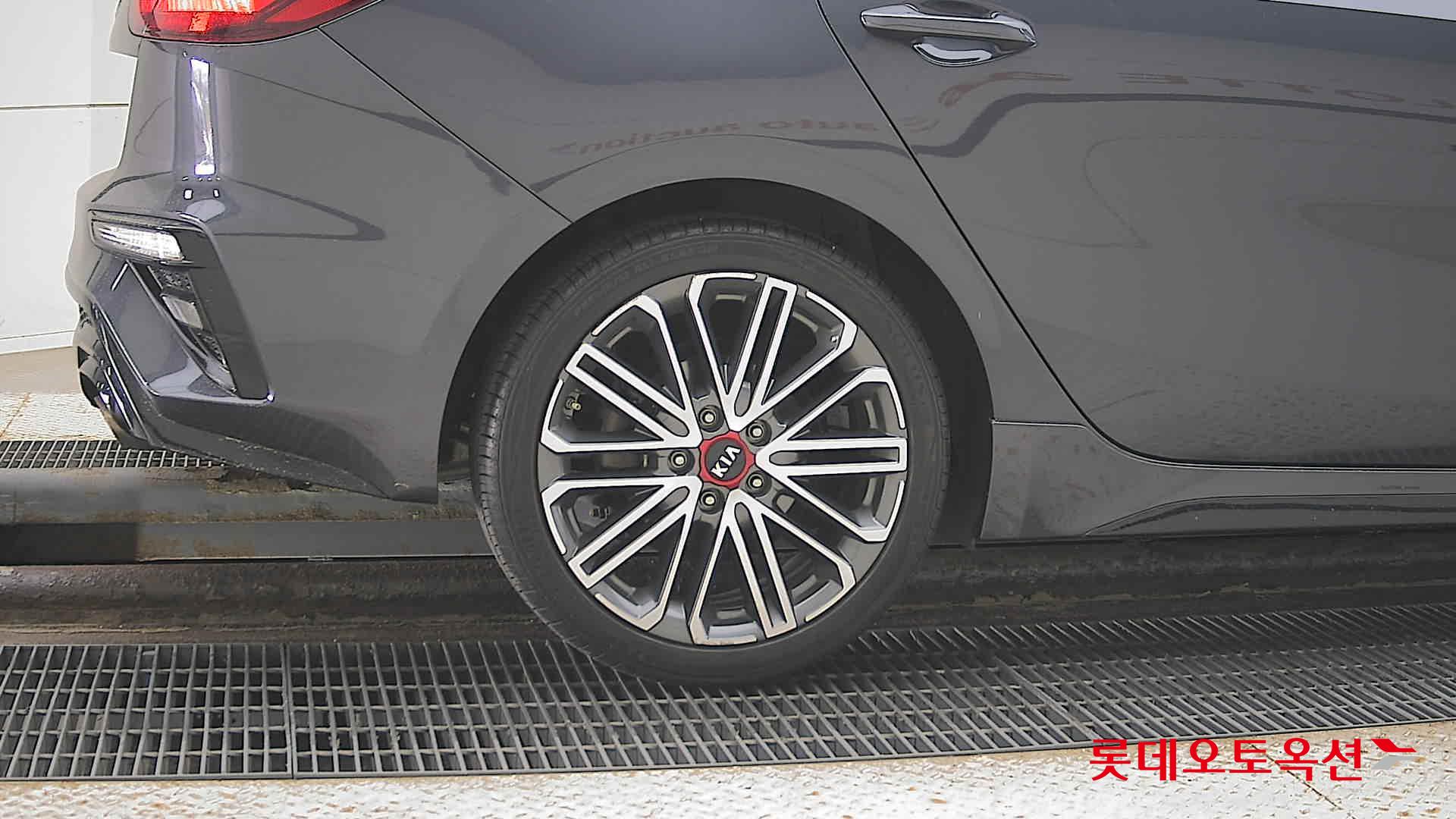 Kia K3 id 3436656 из Кореи 24