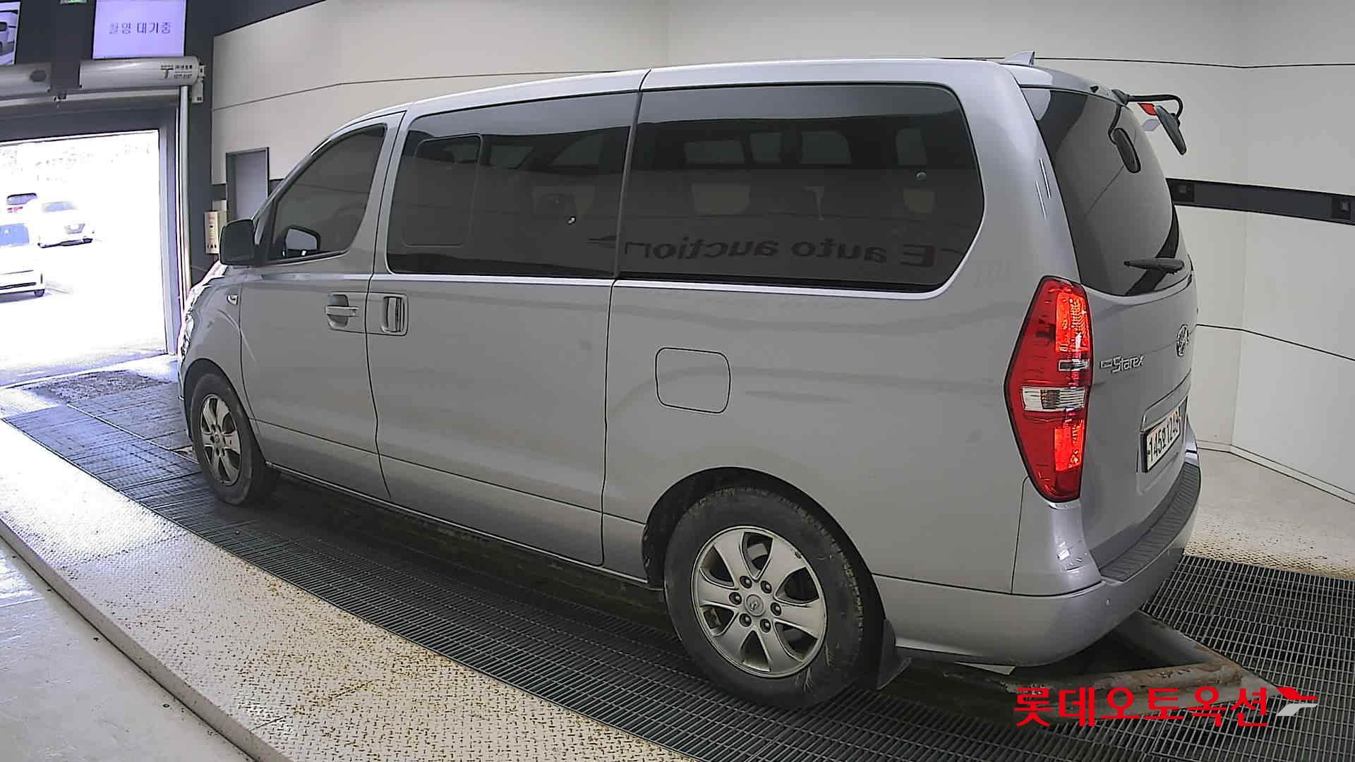 Hyundai Grand Starex id 3436599 из Кореи 10