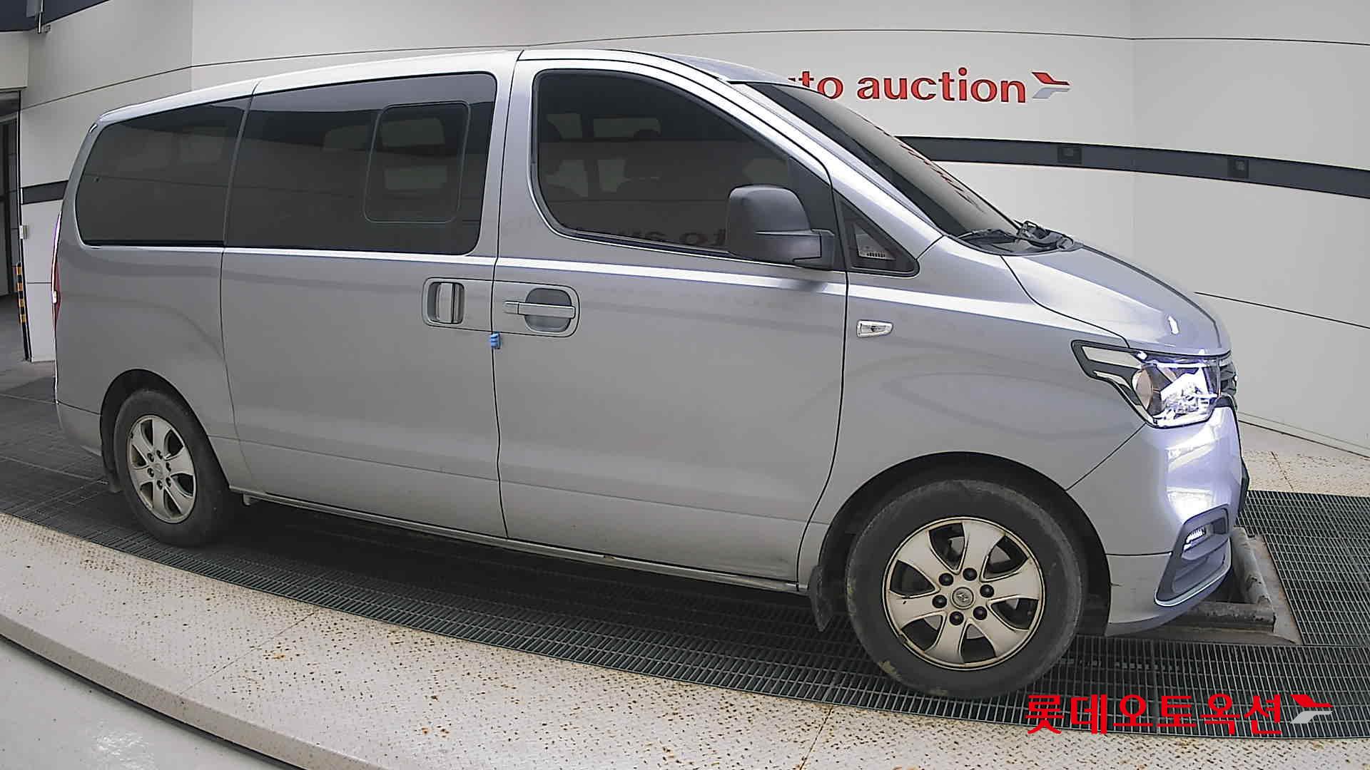 Hyundai Grand Starex id 3436599 из Кореи 17