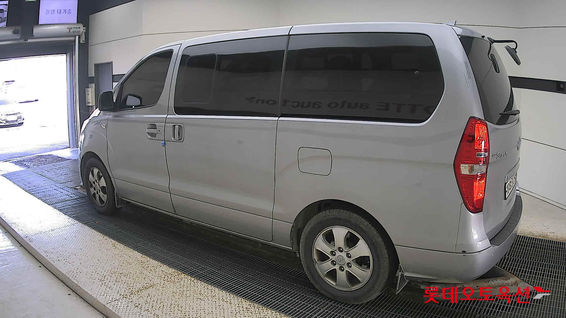 Hyundai Grand Starex id 3436563 из Кореи 10