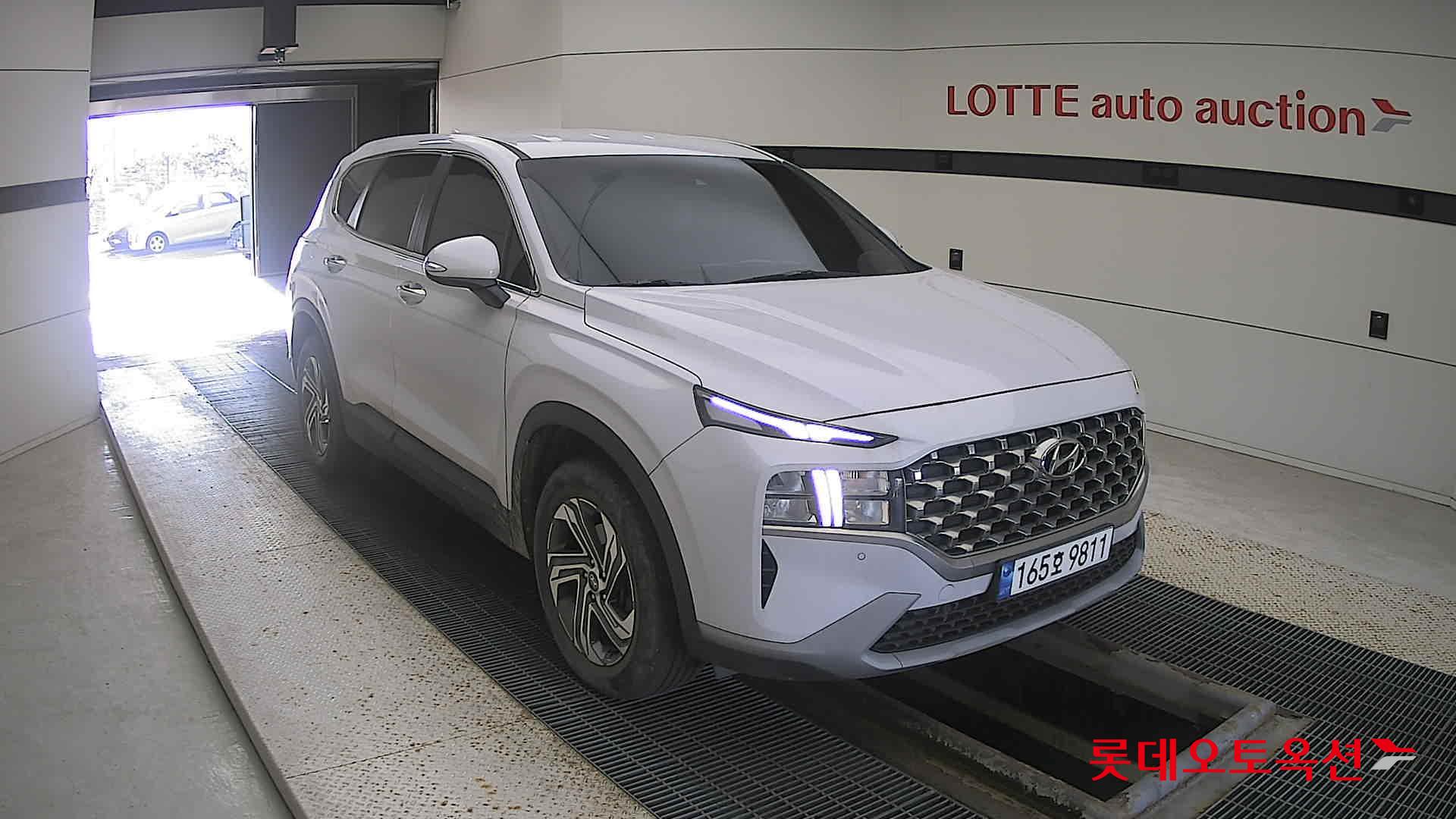 Hyundai Santa Fe 2022 Glassier White Metallic из Кореи, фото 2