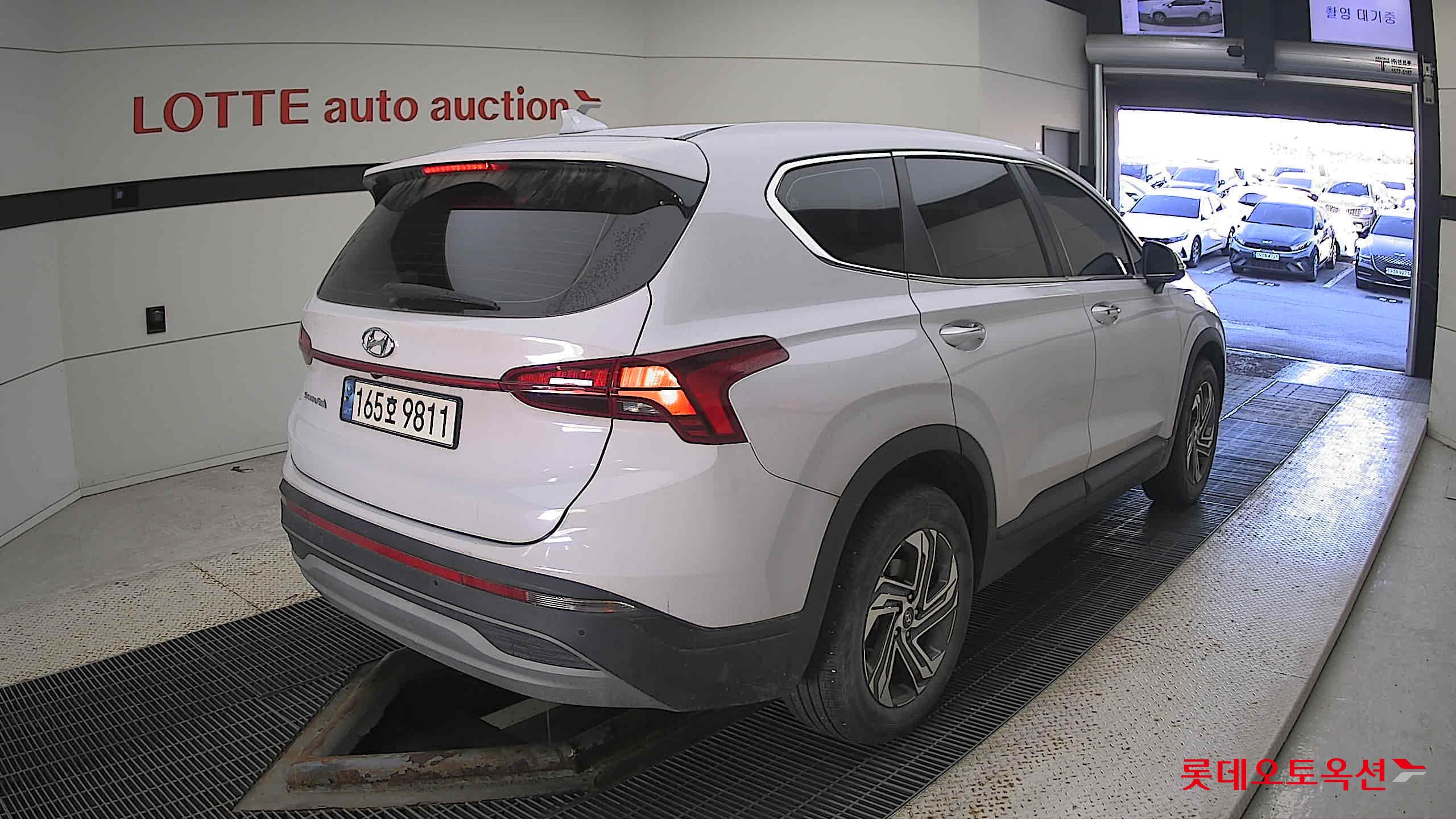 Hyundai Santa Fe 2022 Glassier White Metallic из Кореи, фото 4