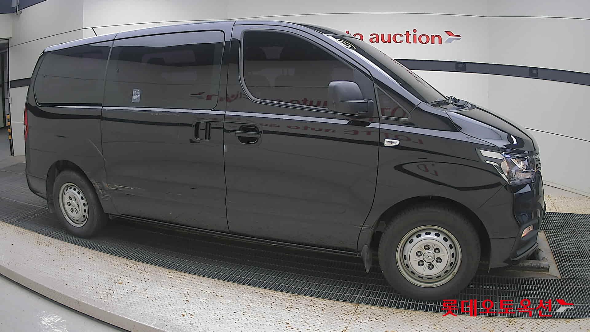 Hyundai Grand Starex id 3436562 из Кореи 17