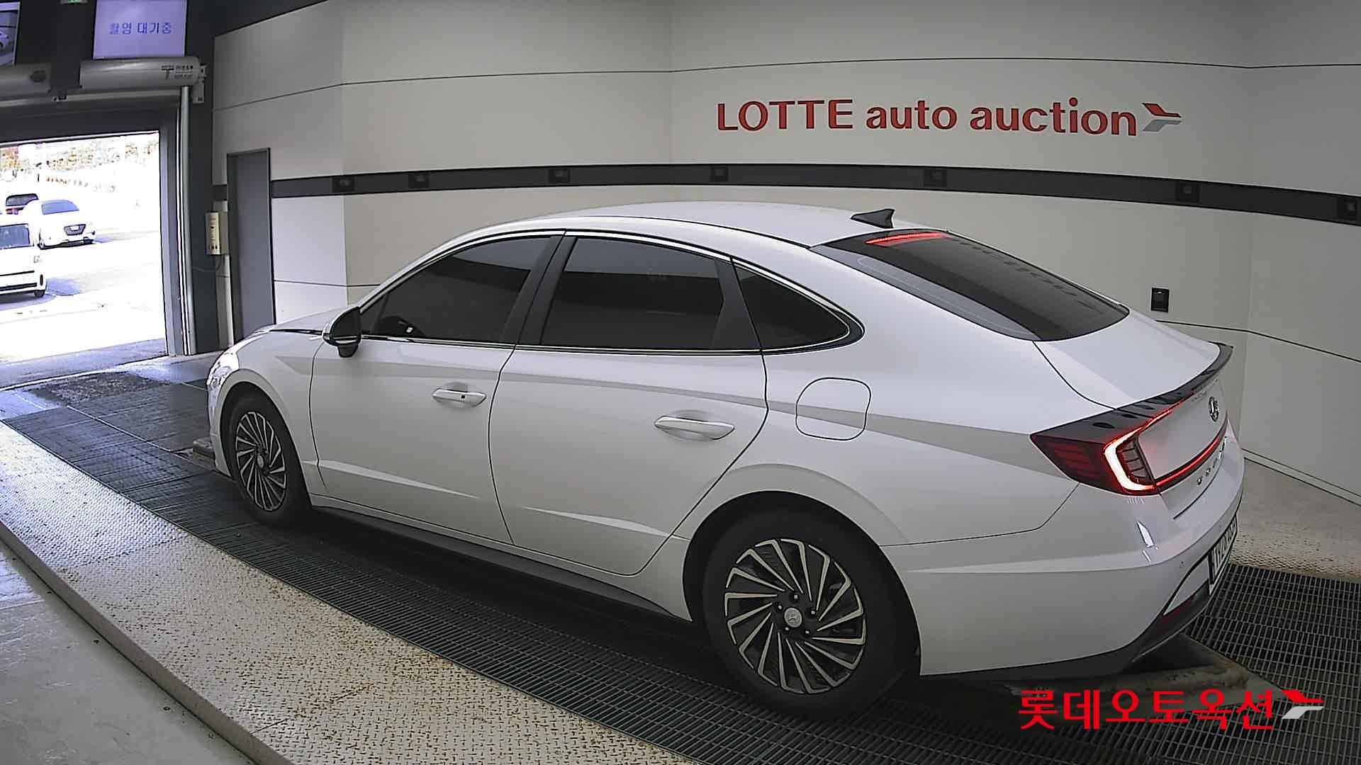 Hyundai Sonata Hybrid id 3436573 из Кореи 10