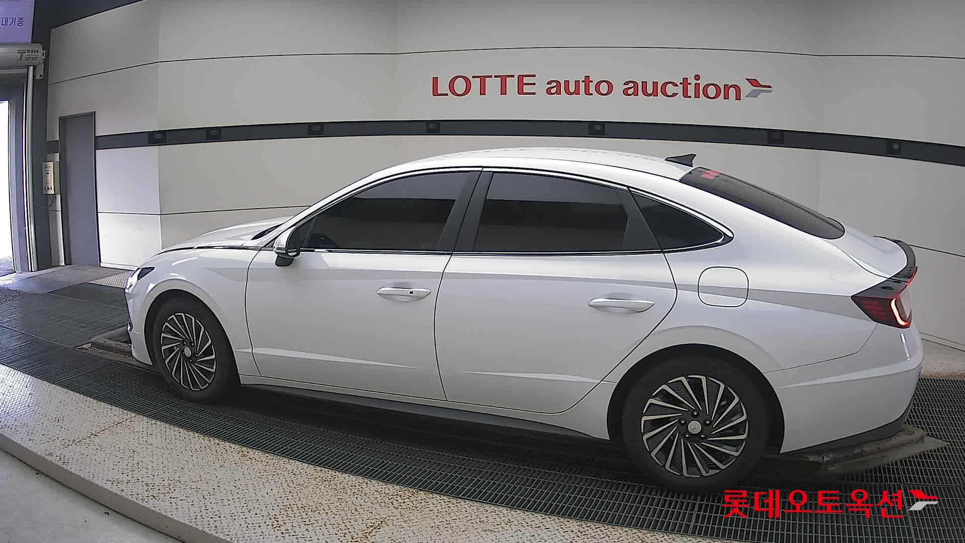 Hyundai Sonata Hybrid id 3436573 из Кореи 11