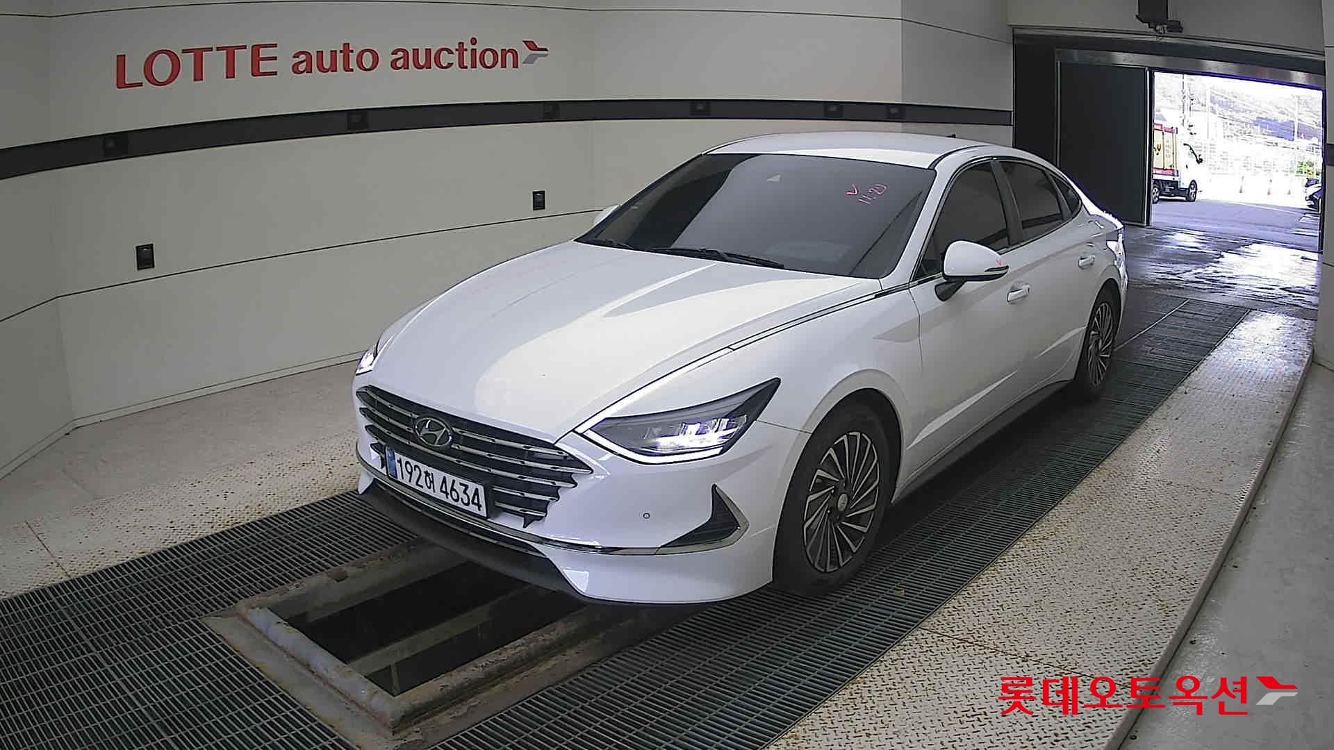 Hyundai Sonata Hybrid id 3436573 из Кореи 14