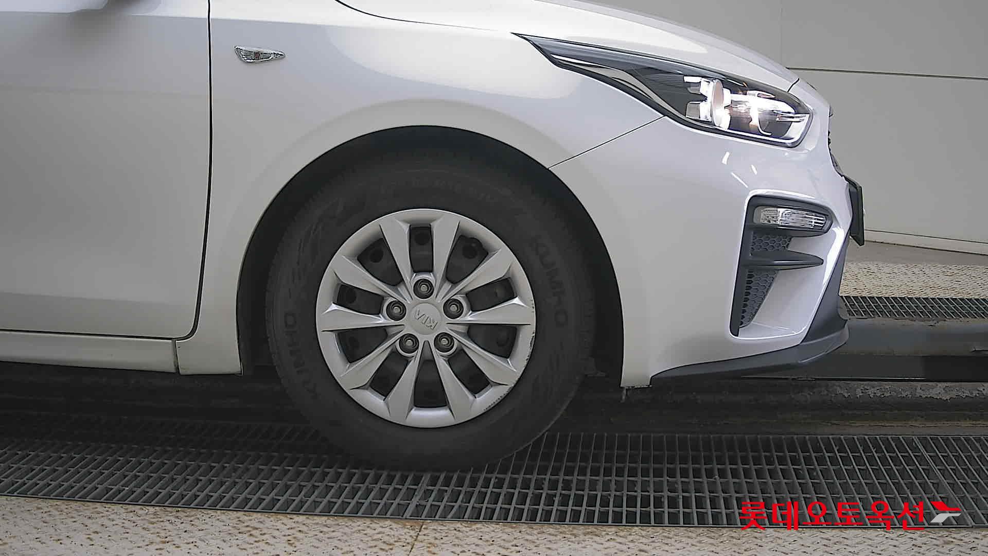 Kia K3 id 3441796 из Кореи 23