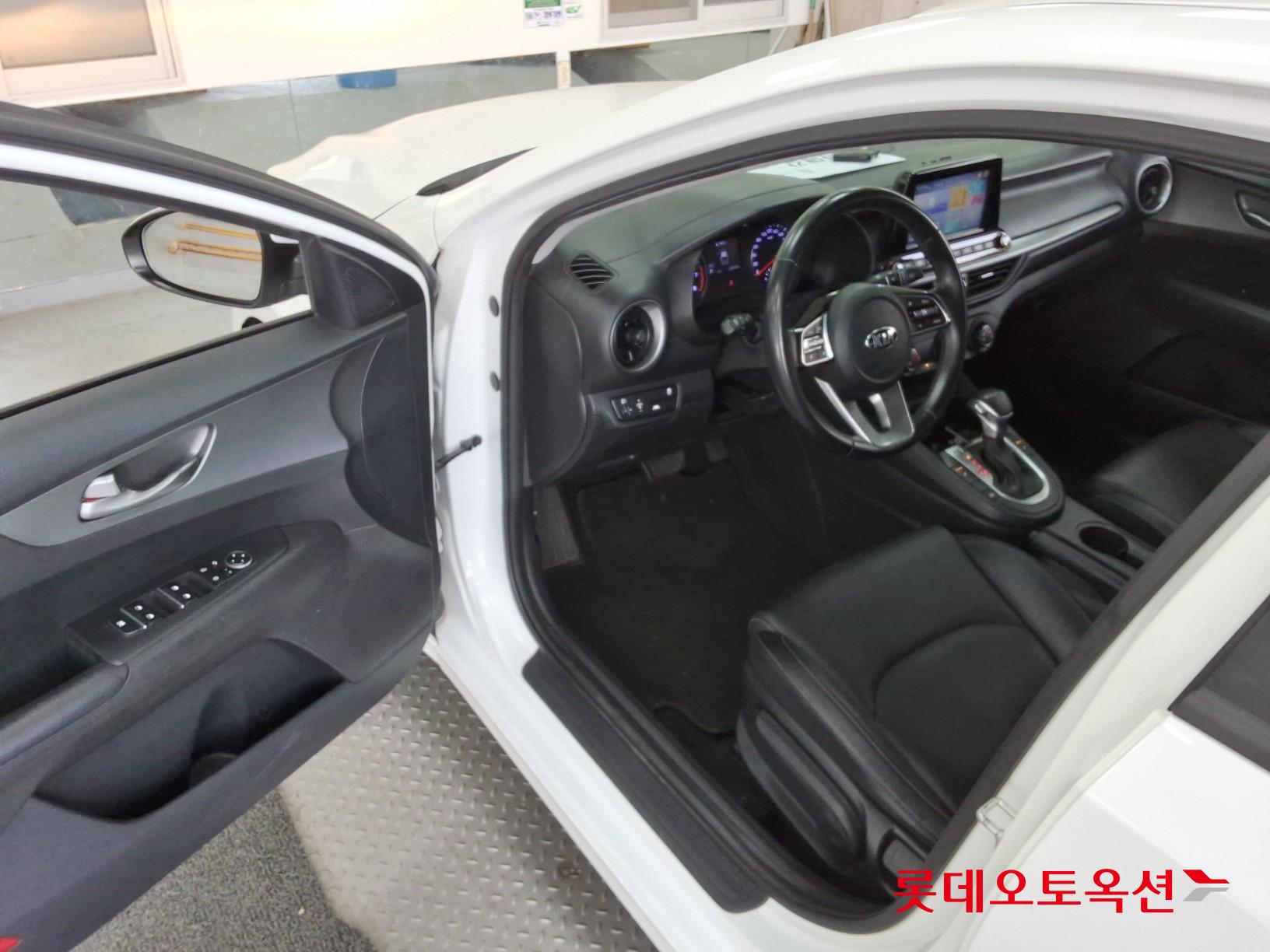 Kia K3 id 3441796 из Кореи 35