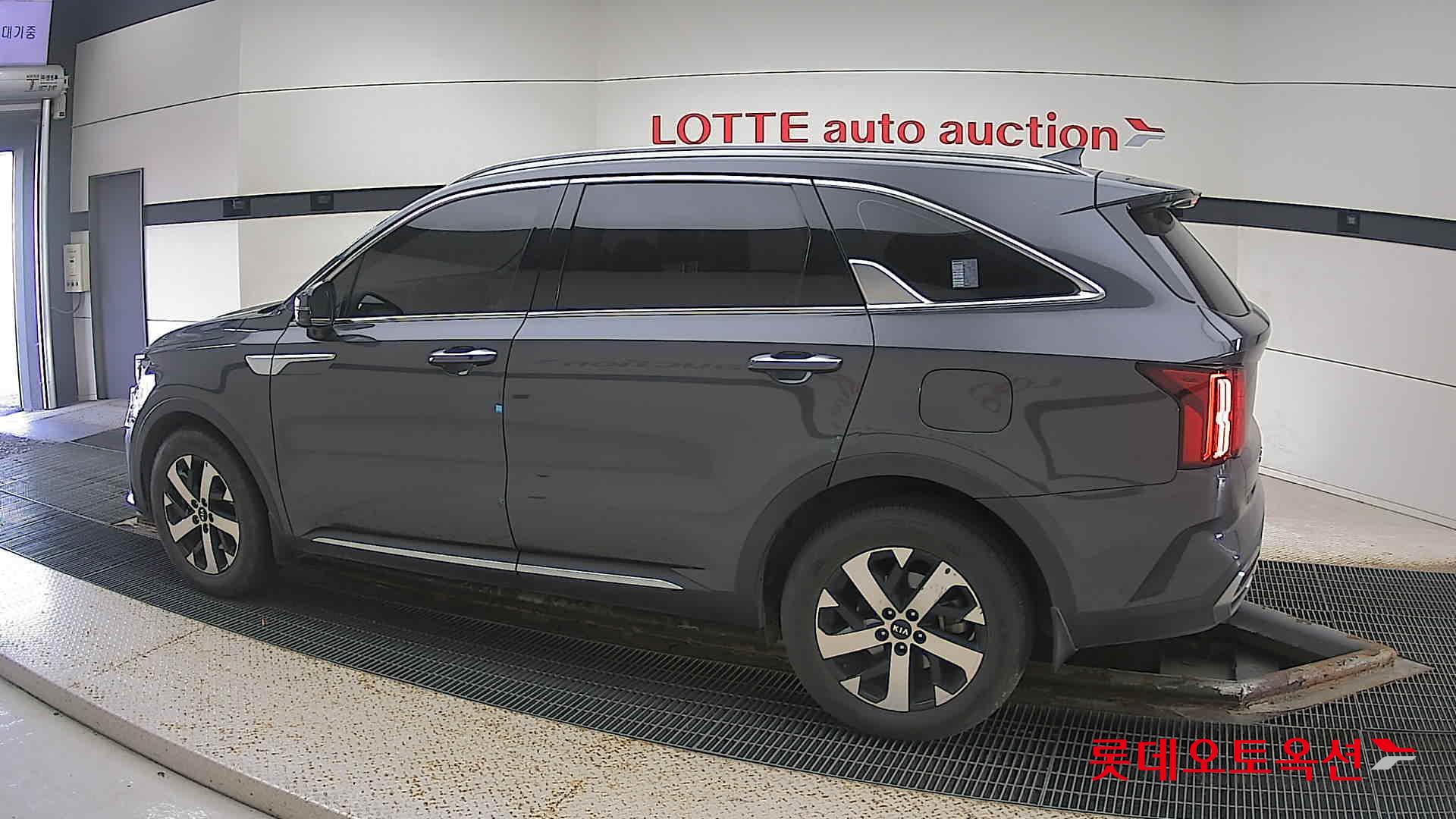 Kia Sorento id 3436646 из Кореи 11