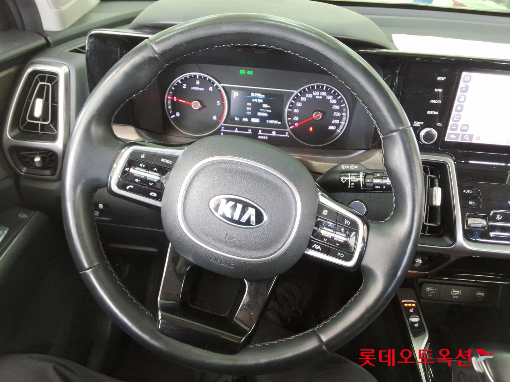 Kia Sorento id 3436646 из Кореи 29