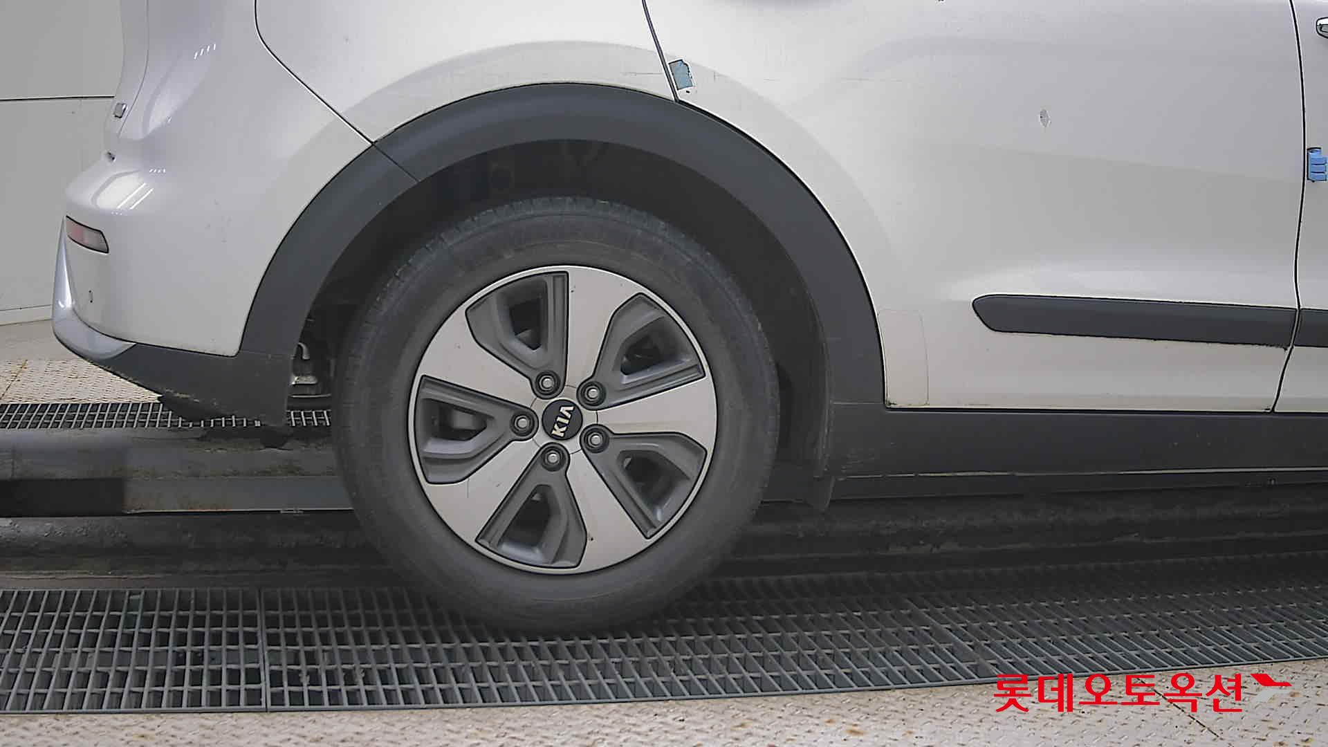 Kia Niro Hybrid id 3441817 из Кореи 24