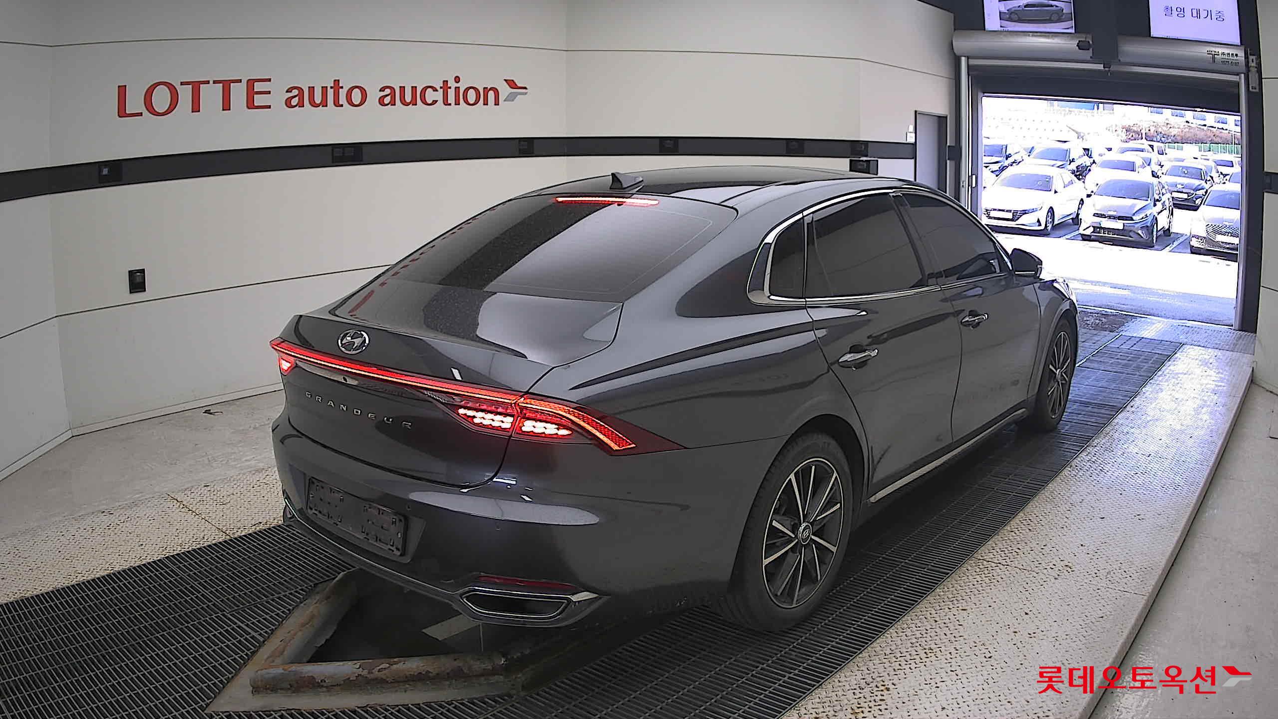 Hyundai Grandeur 2023 Nocturne Grey Metallic из Кореи, фото 4