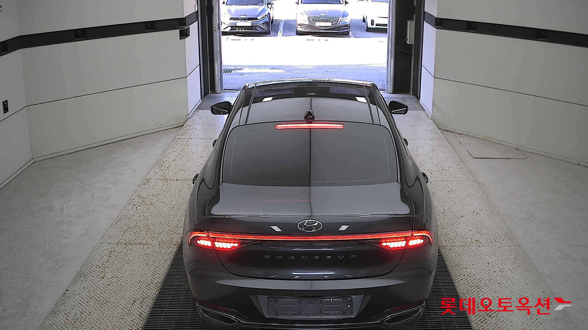 Hyundai Grandeur 2023 Nocturne Grey Metallic из Кореи, фото 5