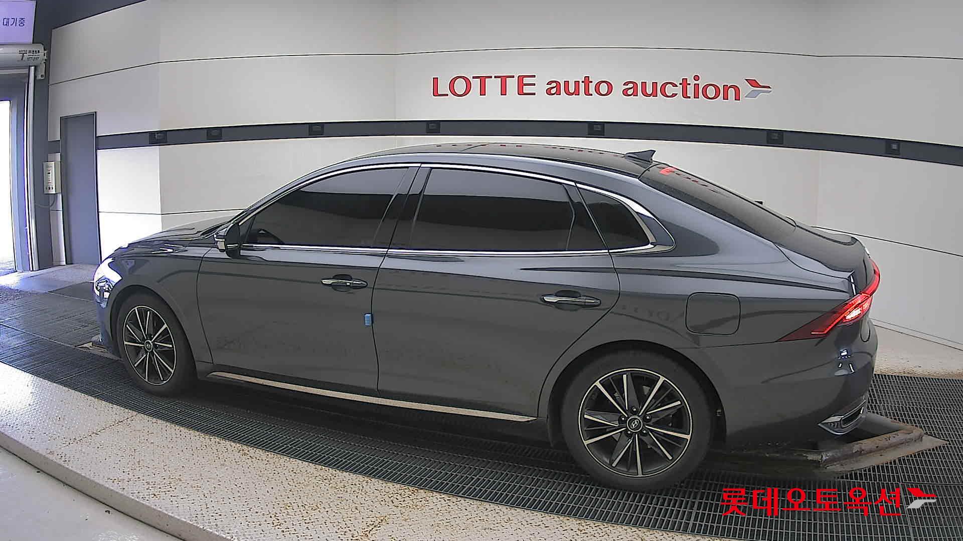 Hyundai Grandeur id 3441759 из Кореи 11