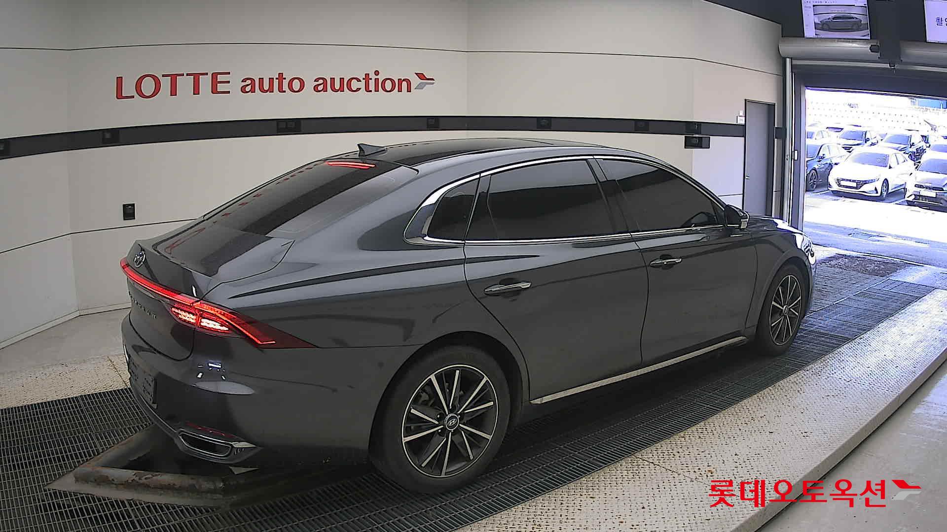 Hyundai Grandeur id 3441759 из Кореи 19