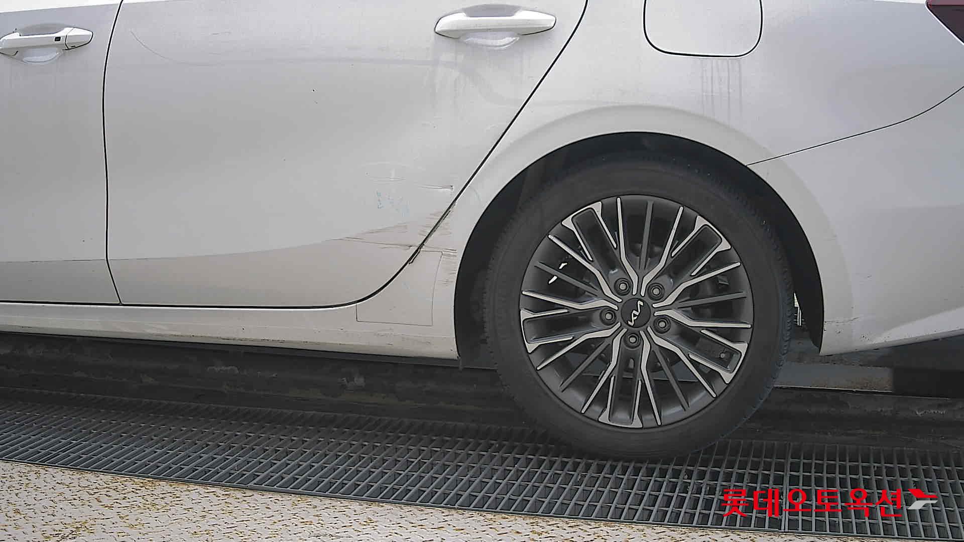 Kia K3 id 3446751 из Кореи 22