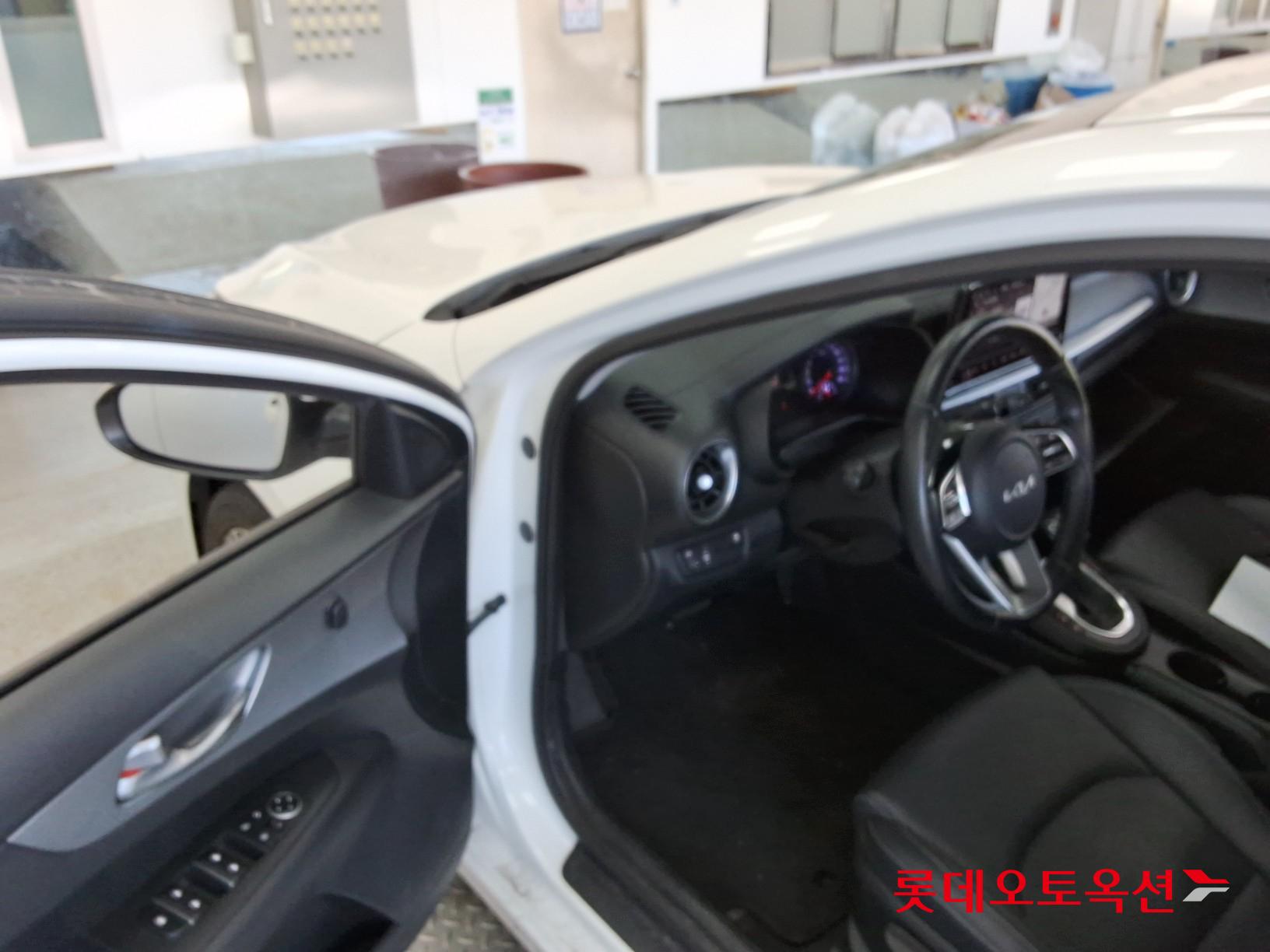 Kia K3 id 3446751 из Кореи 35