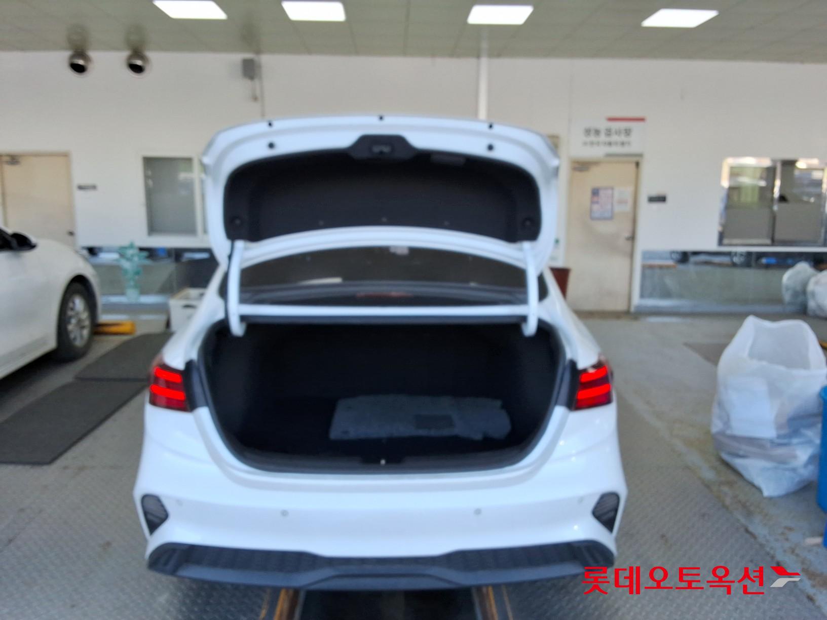 Kia K3 id 3446751 из Кореи 37