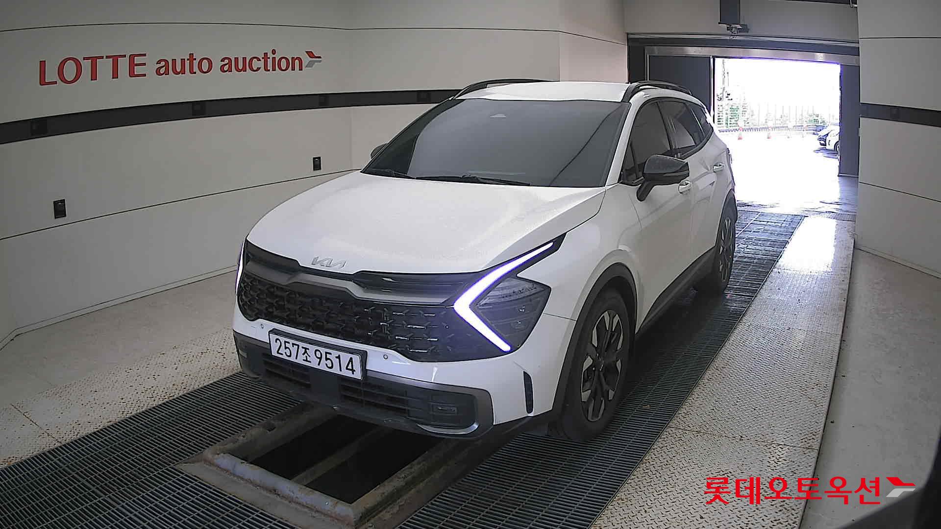 Kia Sportage 2022 Белый из Кореи