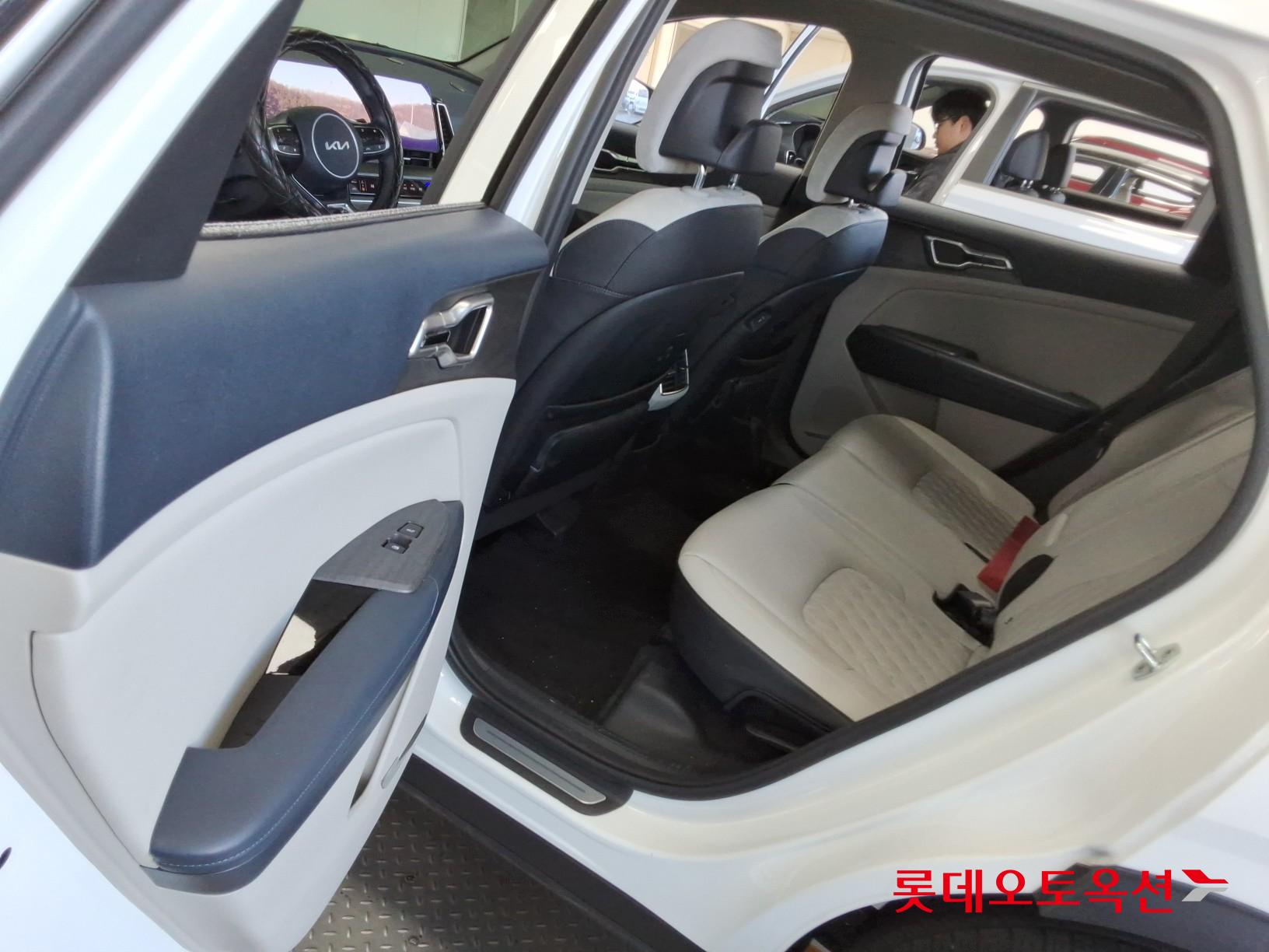 Kia Sportage id 3446766 из Кореи 36