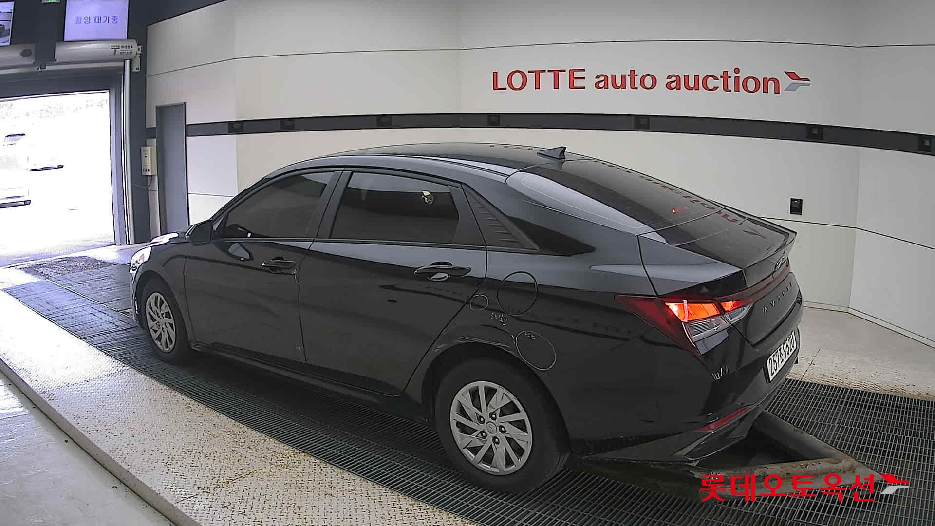 Hyundai Avante id 3441809 из Кореи 10