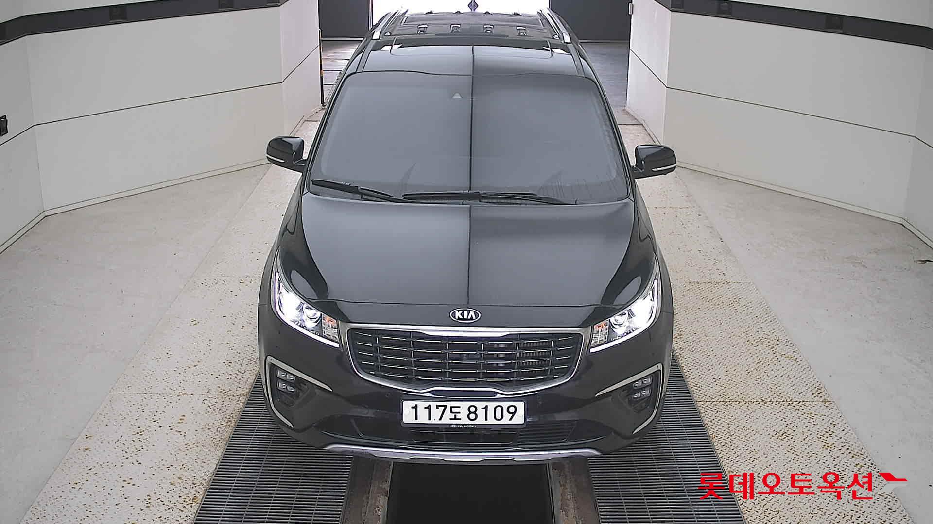 Kia Carnival id 3441786 из Кореи 8