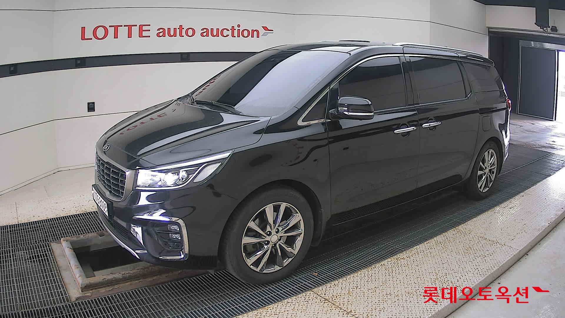 Kia Carnival id 3441786 из Кореи 13