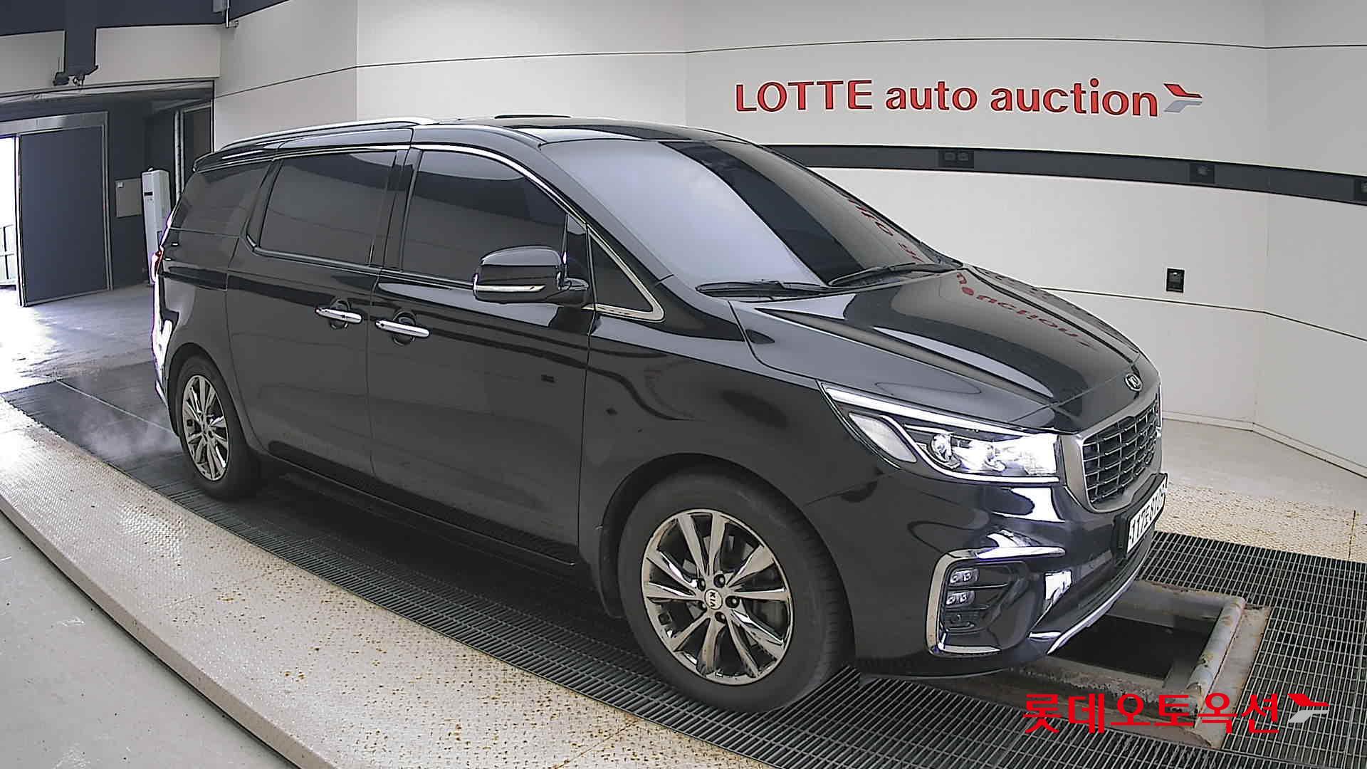 Kia Carnival id 3441786 из Кореи 16