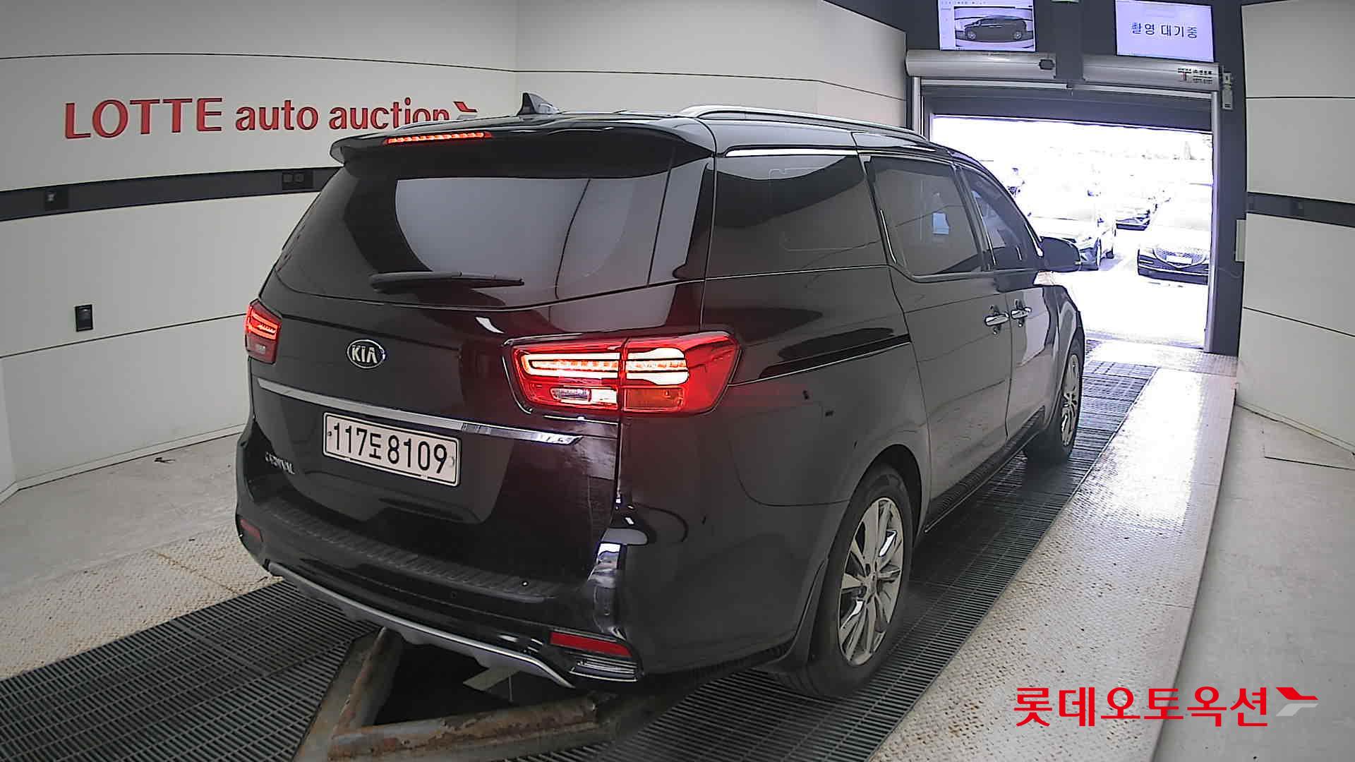 Kia Carnival id 3441786 из Кореи 20